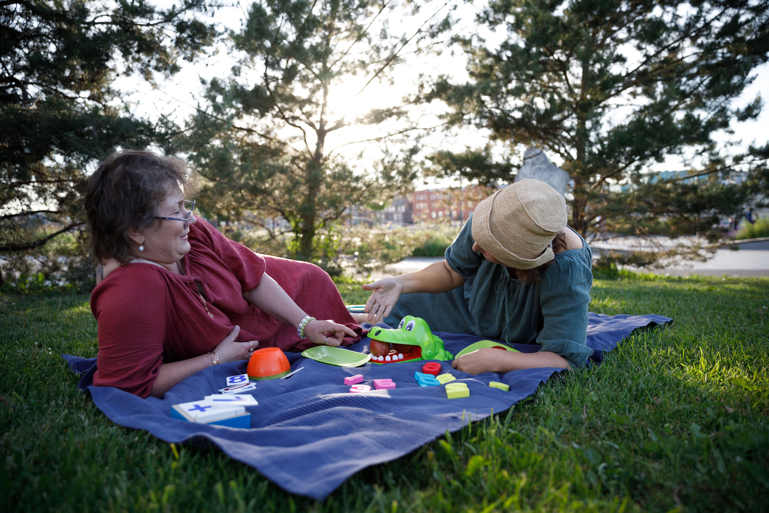 Учителя — дефектологи, работающие с детьми с аутизом. Реклама курсов. Фотограф в Москве Слуцкая Наталья, репортаж, портрет, контент