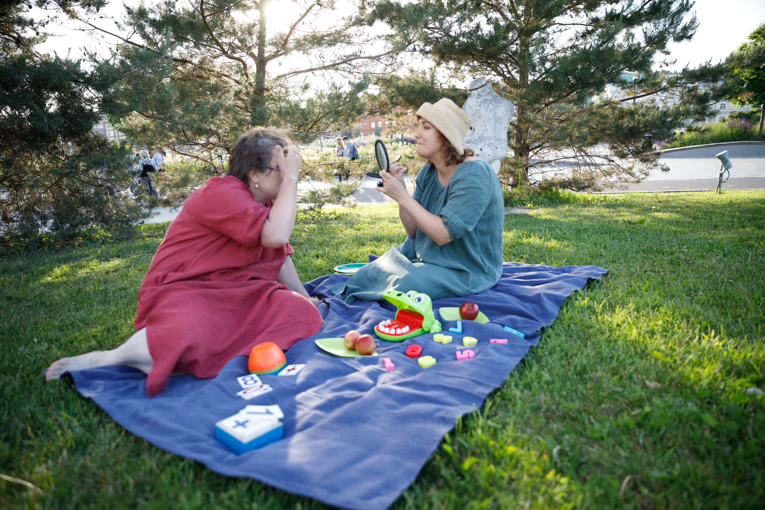 Учителя — дефектологи, работающие с детьми с аутизом. Реклама курсов. Фотограф в Москве Слуцкая Наталья, репортаж, портрет, контент