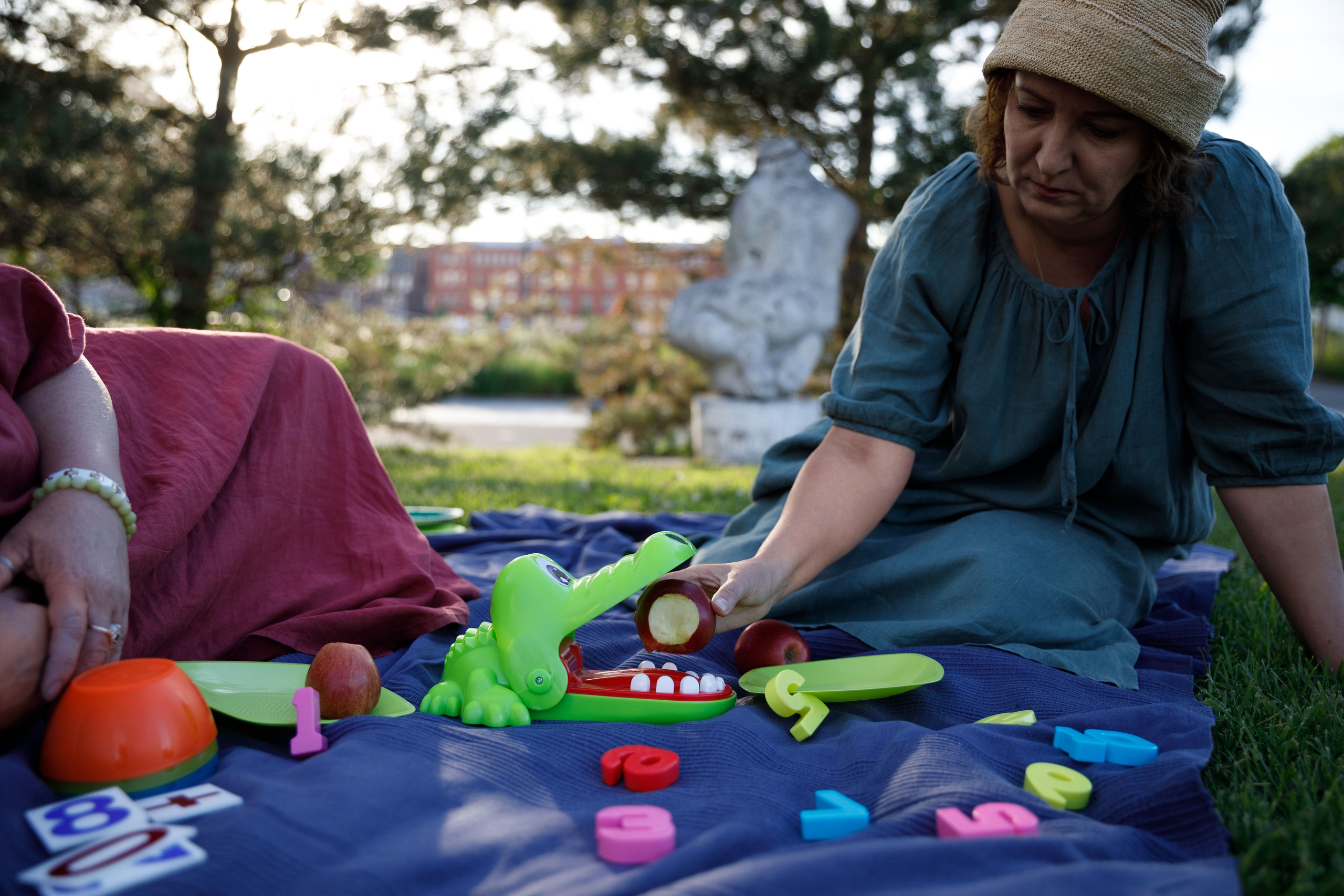 Учителя — дефектологи, работающие с детьми с аутизом. Реклама курсов. Фотограф в Москве Слуцкая Наталья, репортаж, портрет, контент