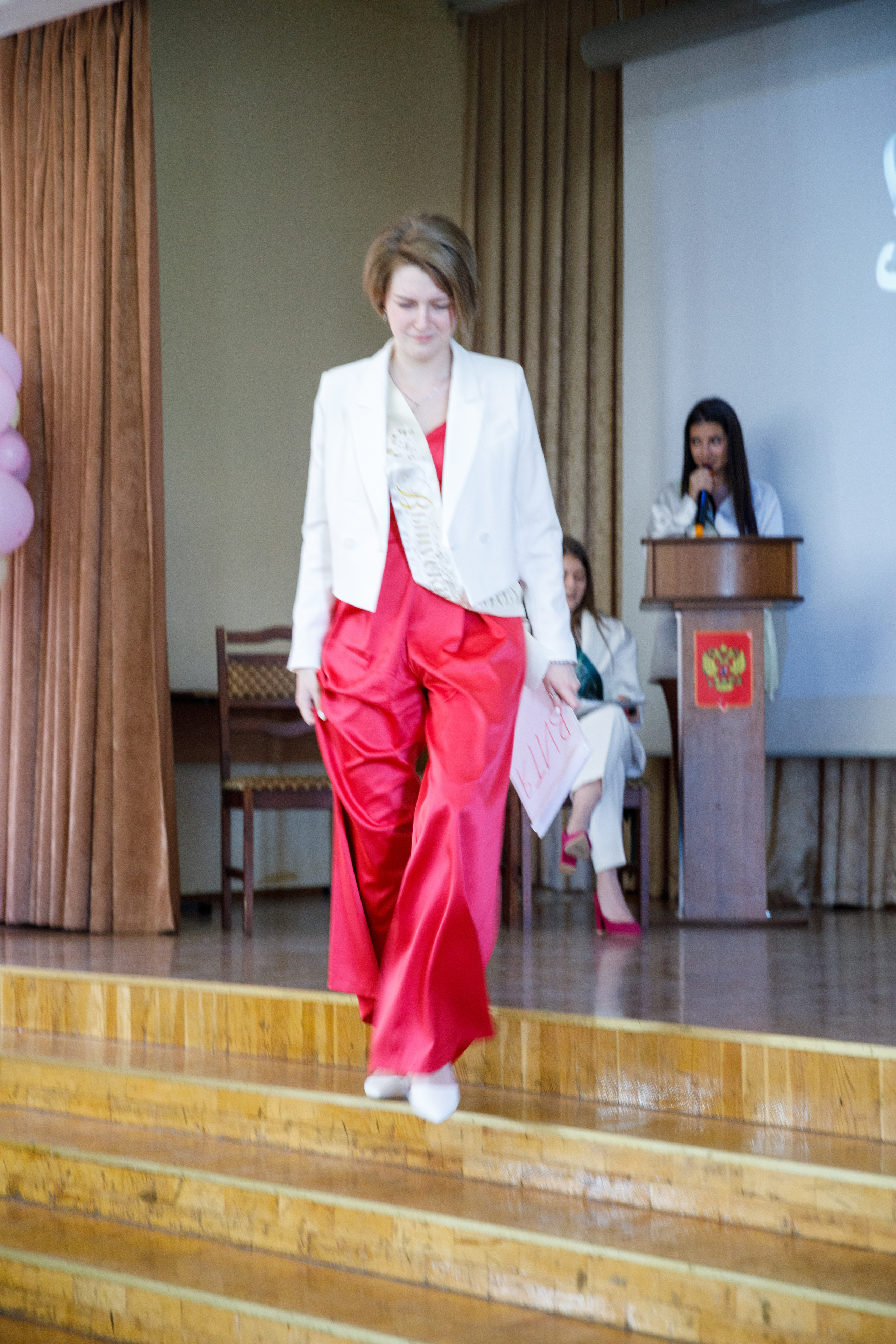 Школьный последний звонок. Фотограф в Москве Слуцкая Наталья, репортаж, портрет, контент