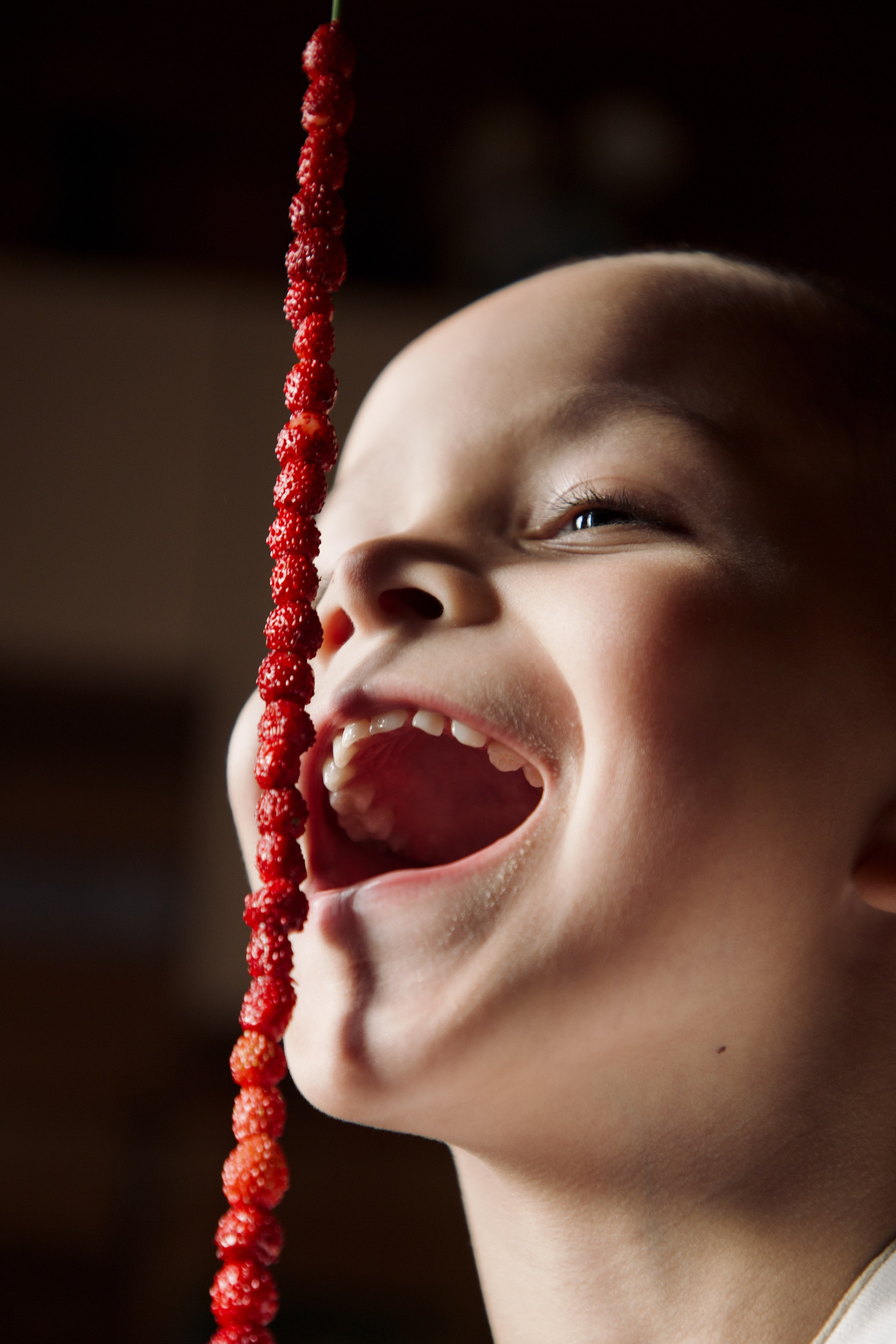 Дети, дети, дети. Школьные выпускные альбомы в Москве Марина Николаева