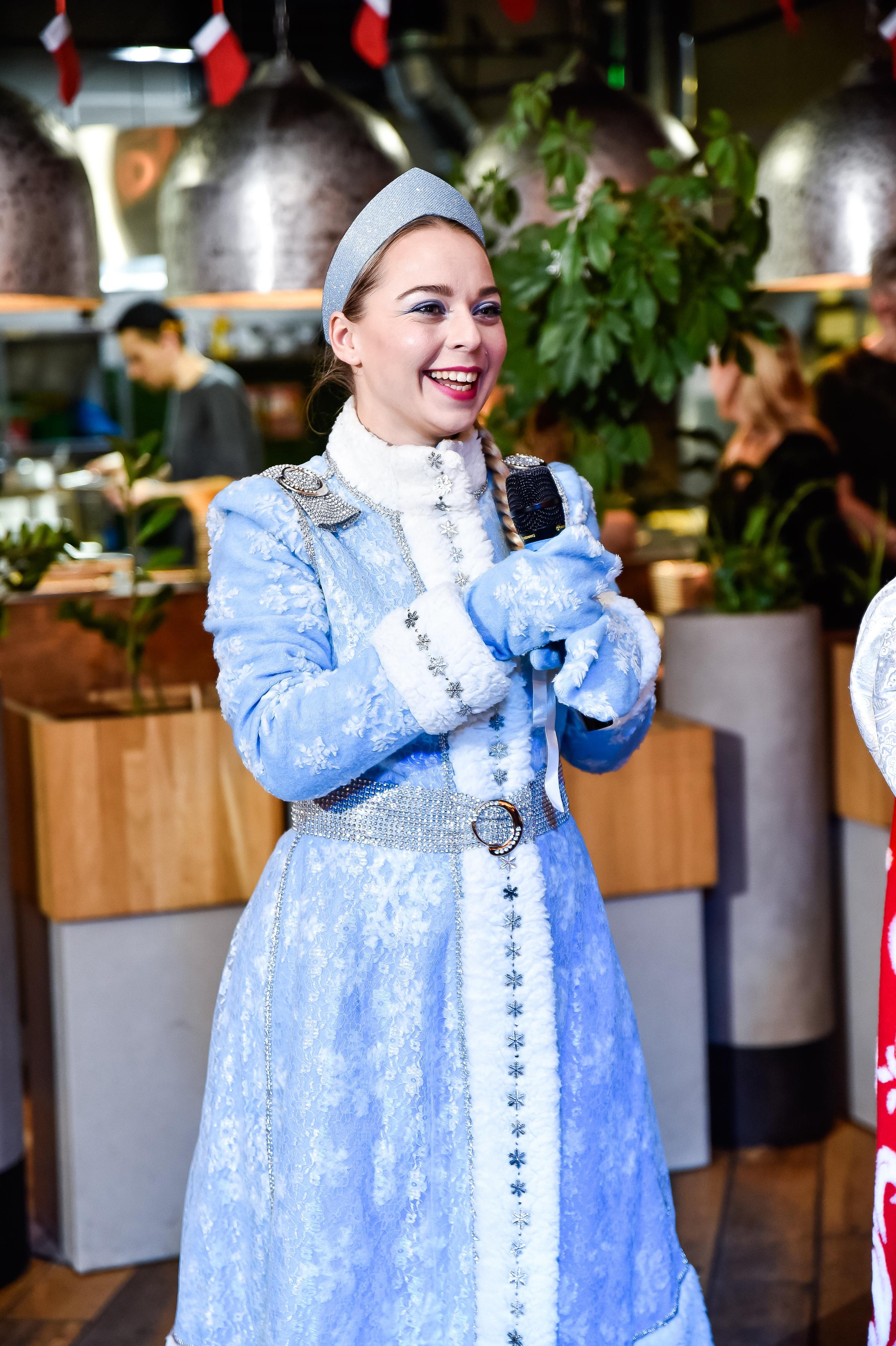 Ёлка в Дади