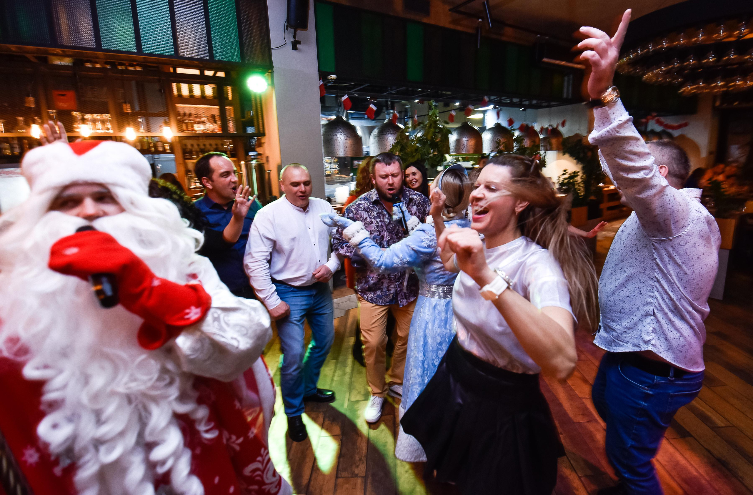 Ёлка в Дади