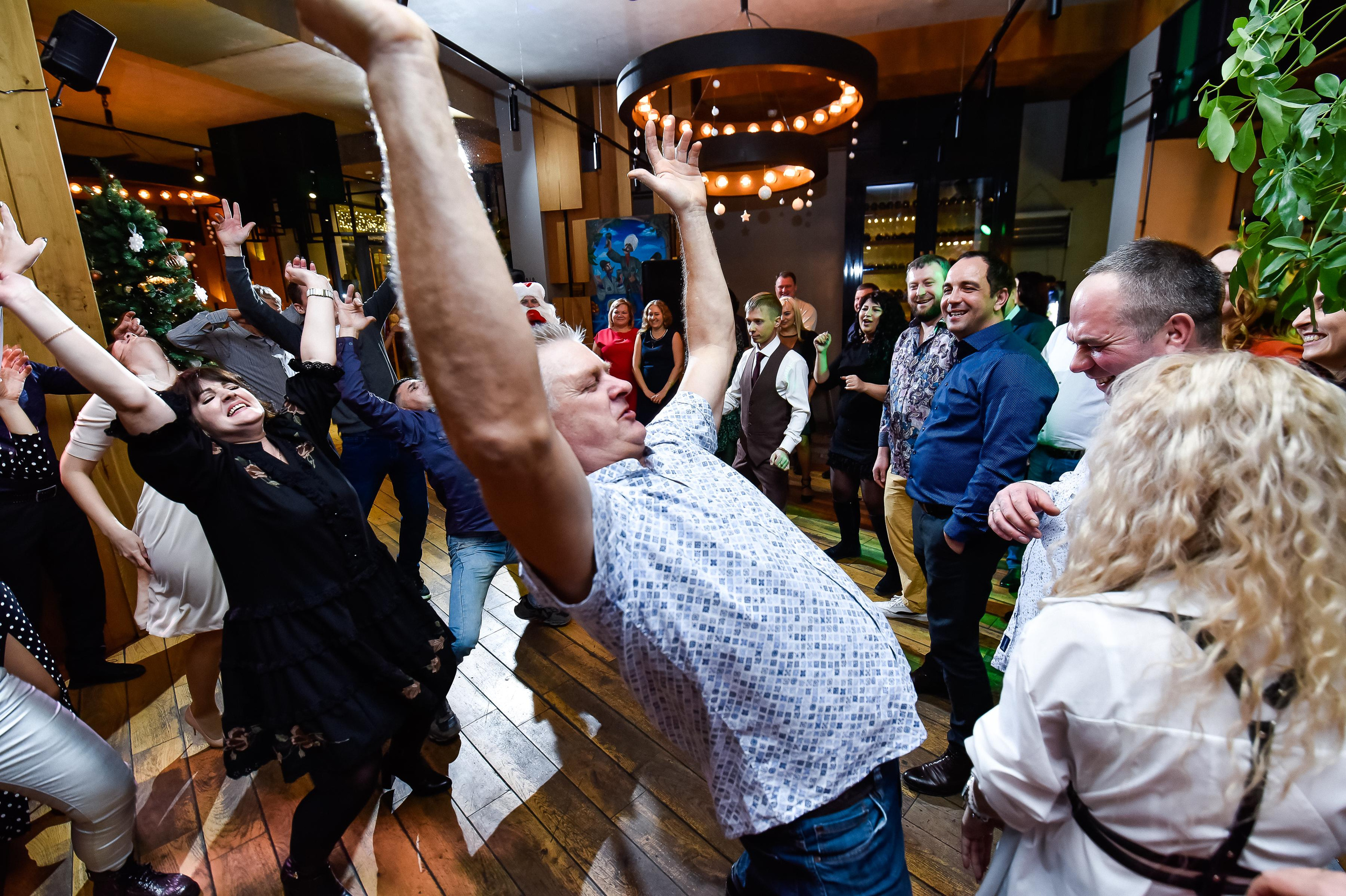 Ёлка в Дади