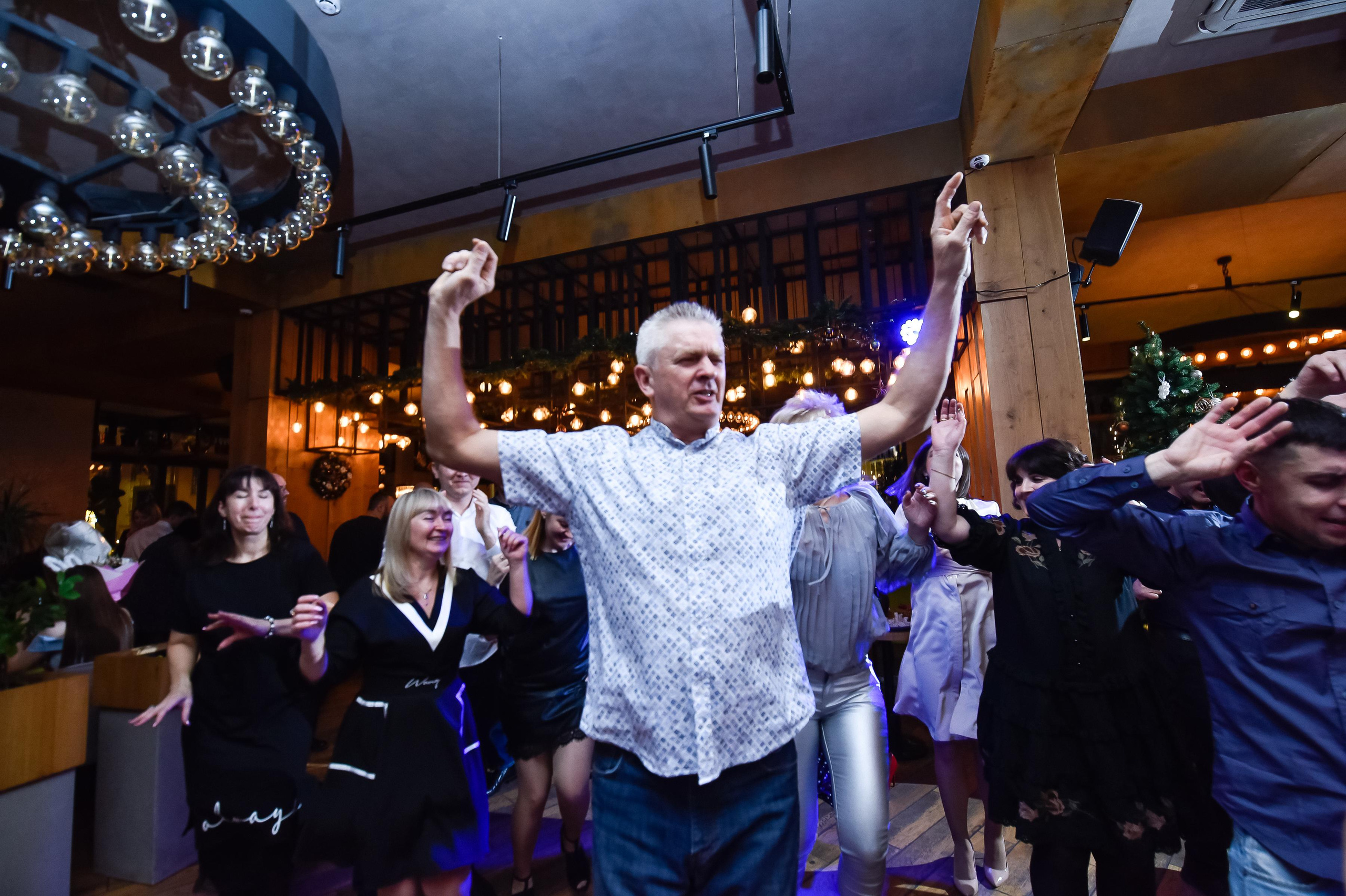 Ёлка в Дади