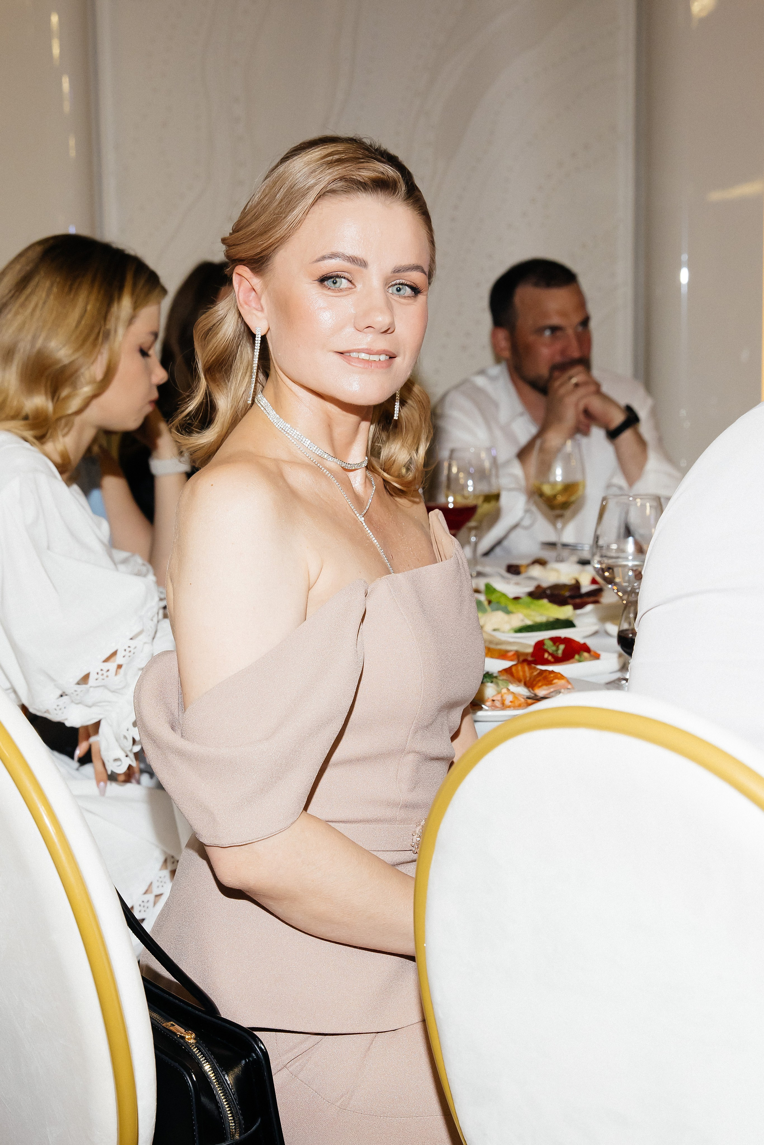 11 класс ШК.100. Фотограф и Видеограф в Краснодаре Юлия Солодченко