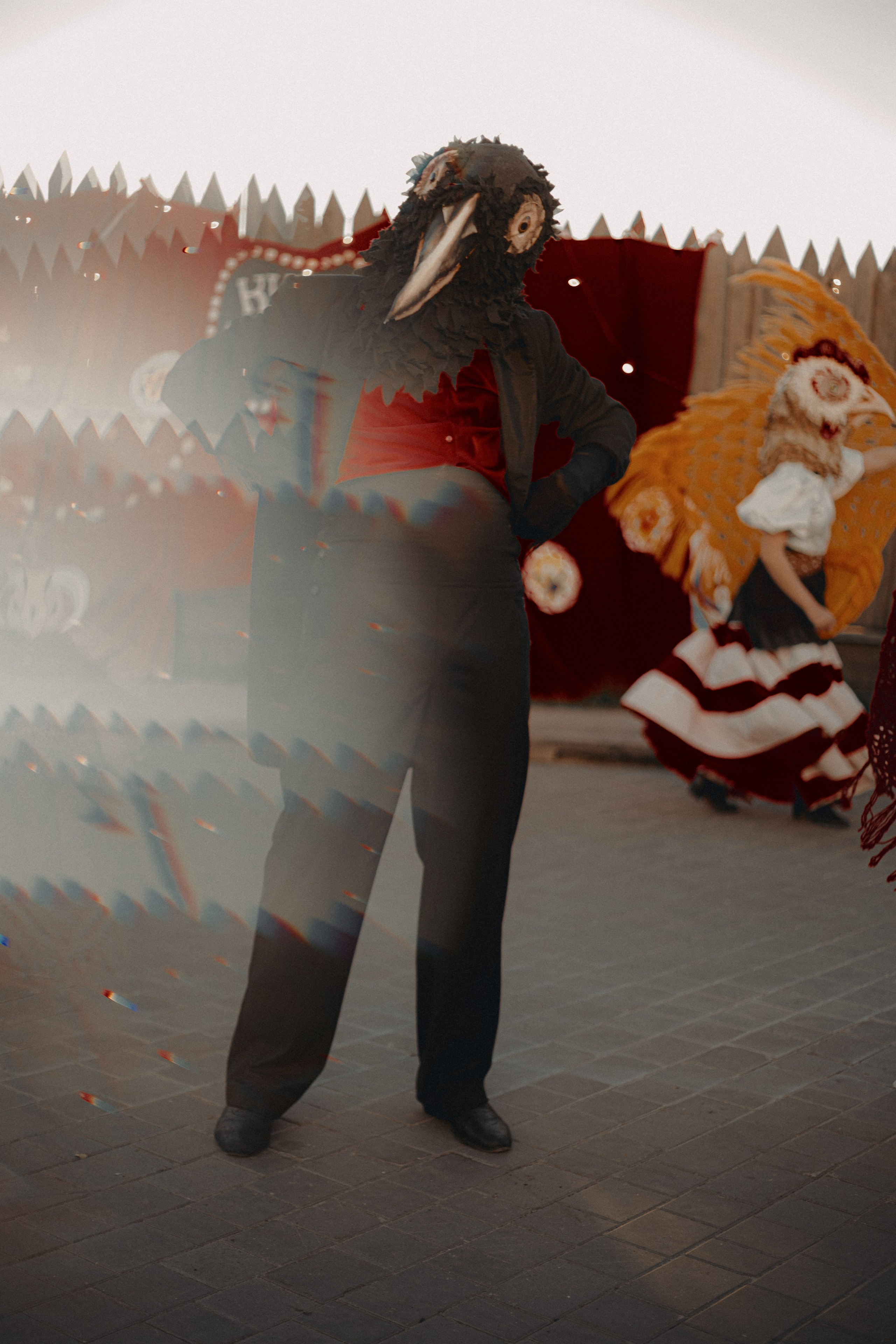 Спектакль «Куриное кабаре» от Свободного молодежного театра | Тобольск. Арт-фотограф Крис Л. в Тобольске: портрет, семейные, свадьбы