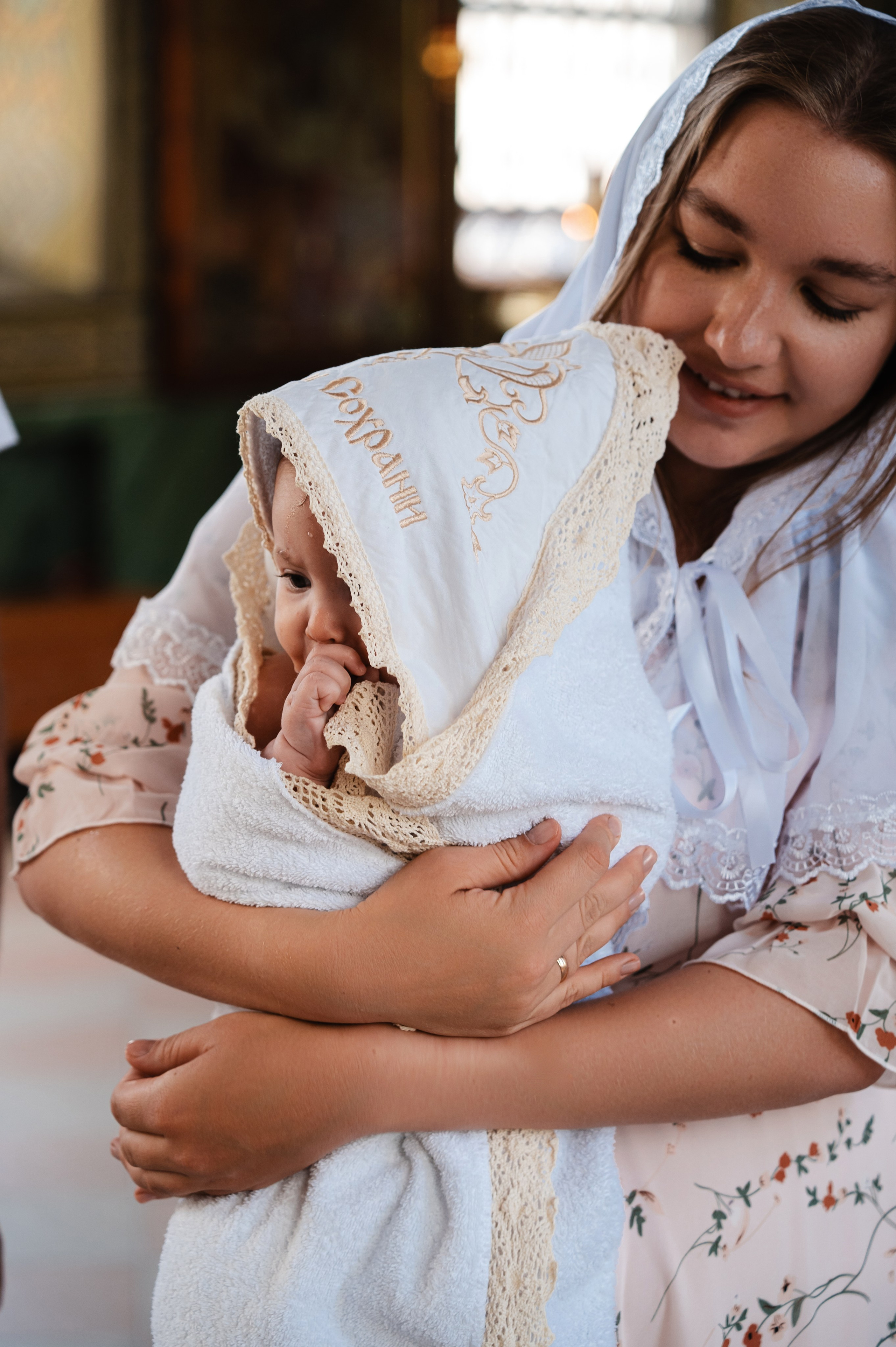 Таинство Крещения Дарьи (Храм Преполовения Пятидесятницы). Фотограф Ярута Оксана / Ростов-на-Дону