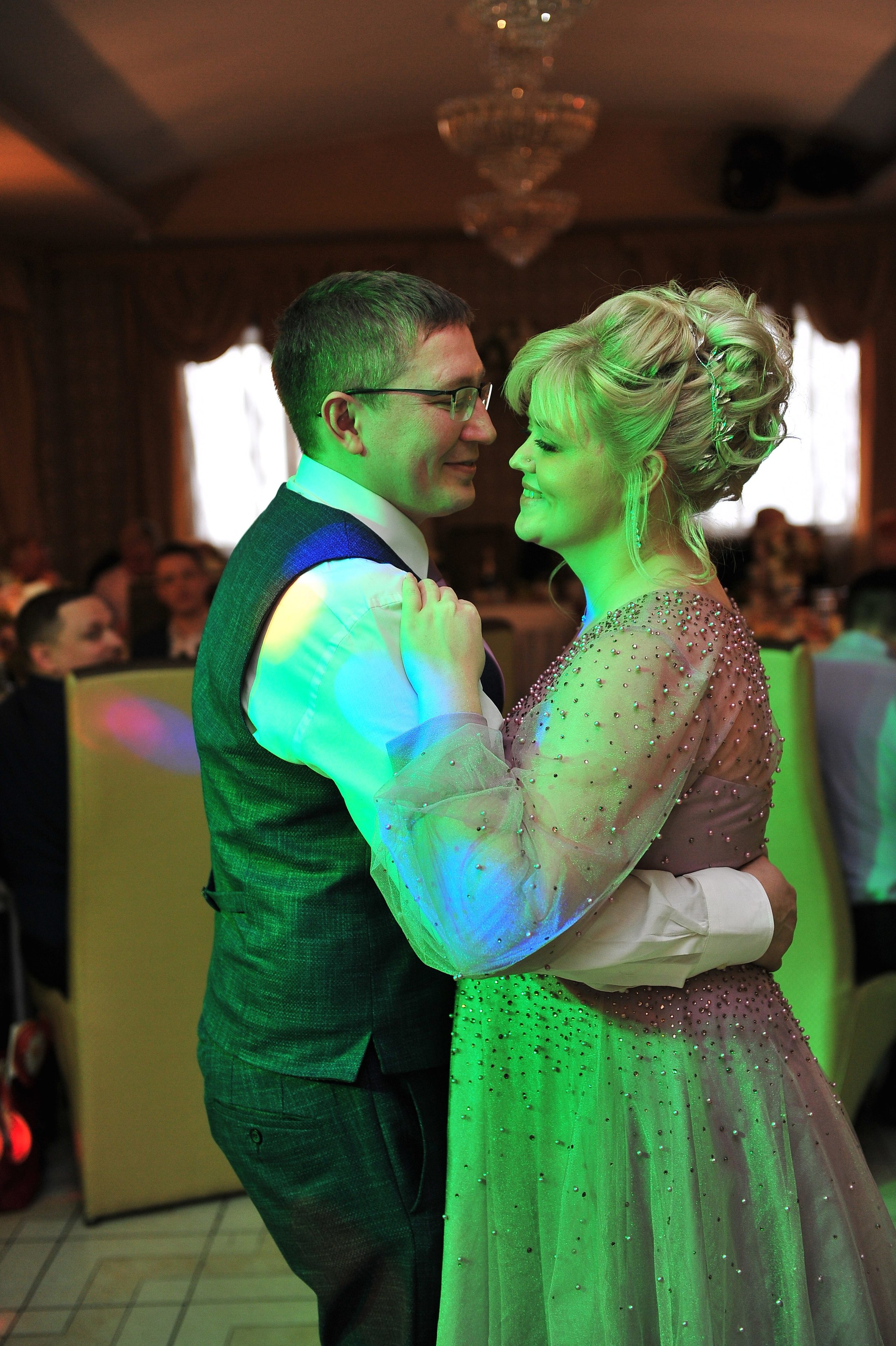 Илья и Елена. Семейный и женский фотограф, контент фотосессия в Екатеринбурге