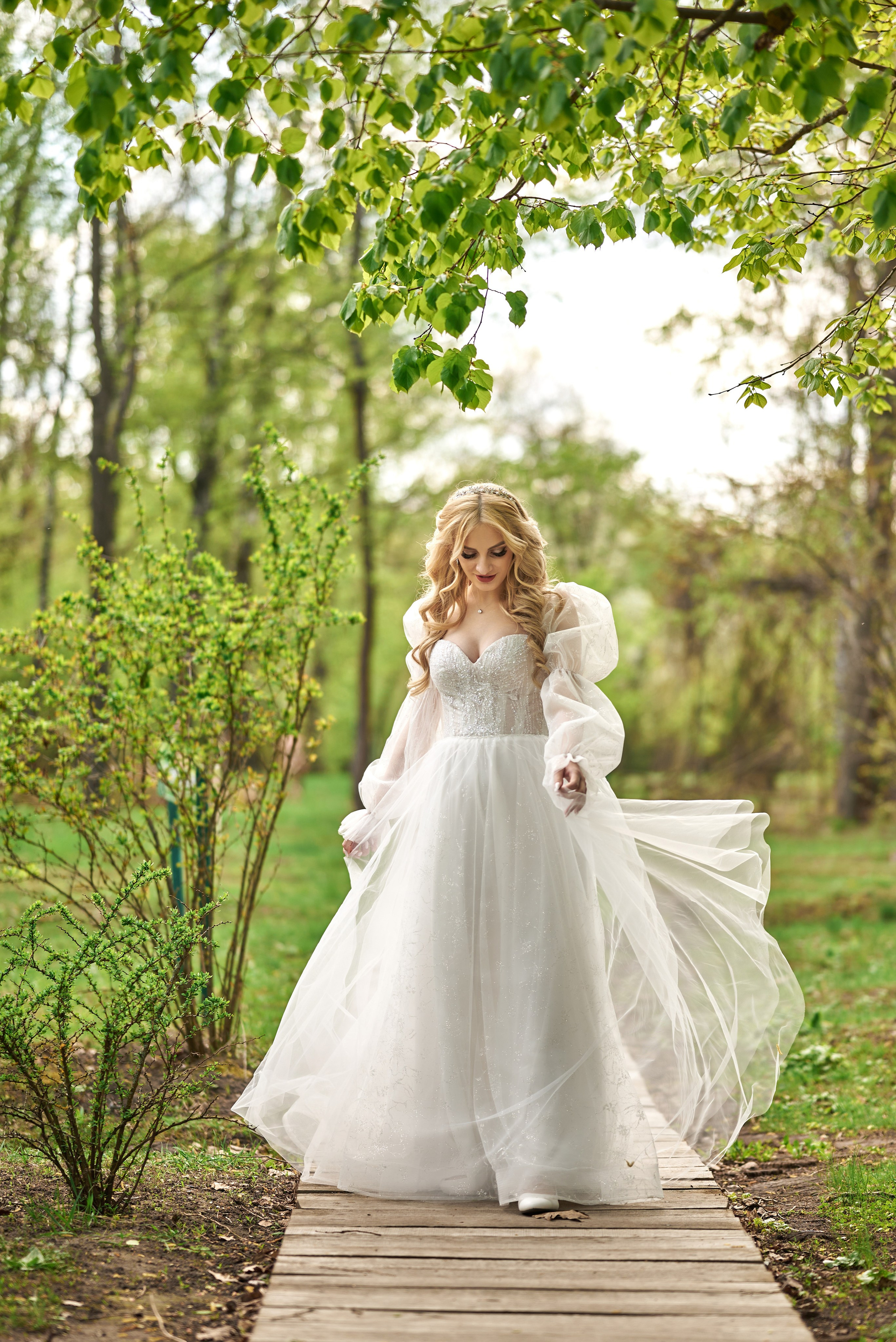 Фотограф Старый Оскол, Губкин. Свадебная фотосессия, доступная цена. Профессиональный фотограф Старый Оскол, Губкин — свадьба, венчание, крещение, юбилей и день рождения