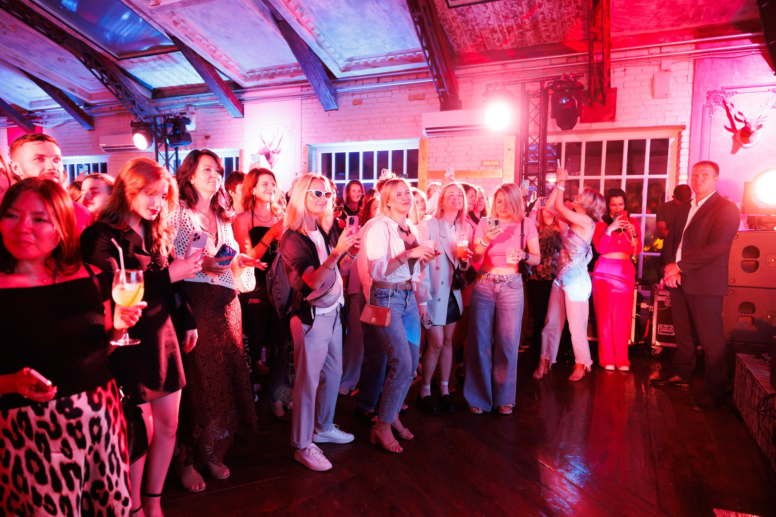 EVEREST VIBE good vibes only 16.08.2023. EVEREST PHOTO REPORT
