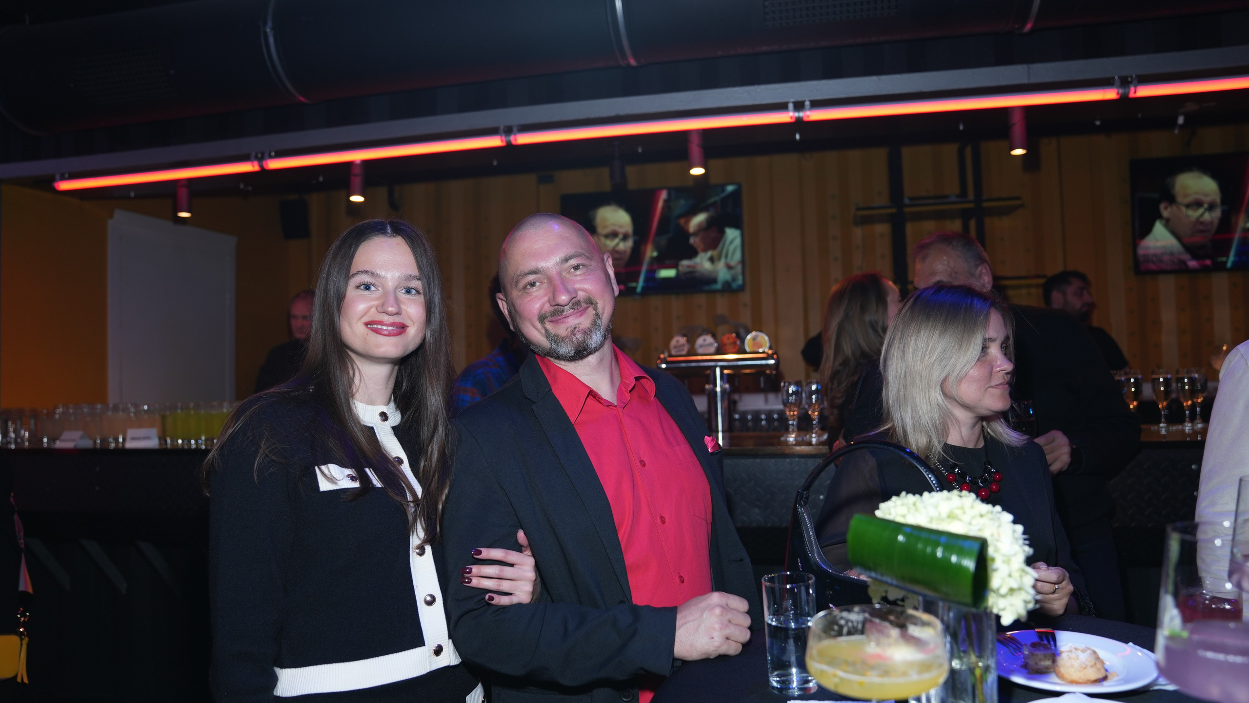Презентация Пятого канала 01.10.2024. EVEREST PHOTO REPORT