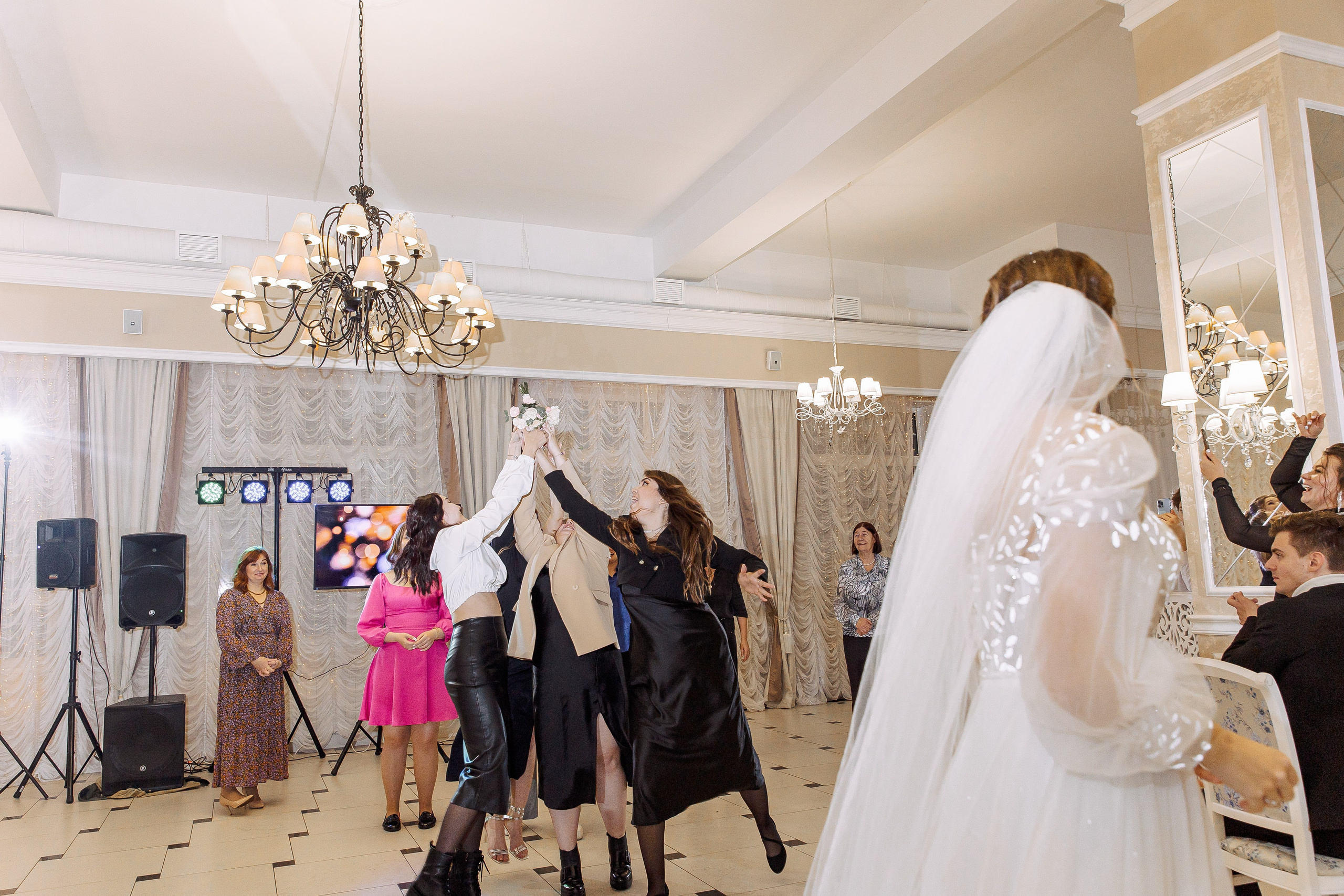 Владислава и Никита. Свадебный и семейный фотограф в Челябинске Юлия Ишимова