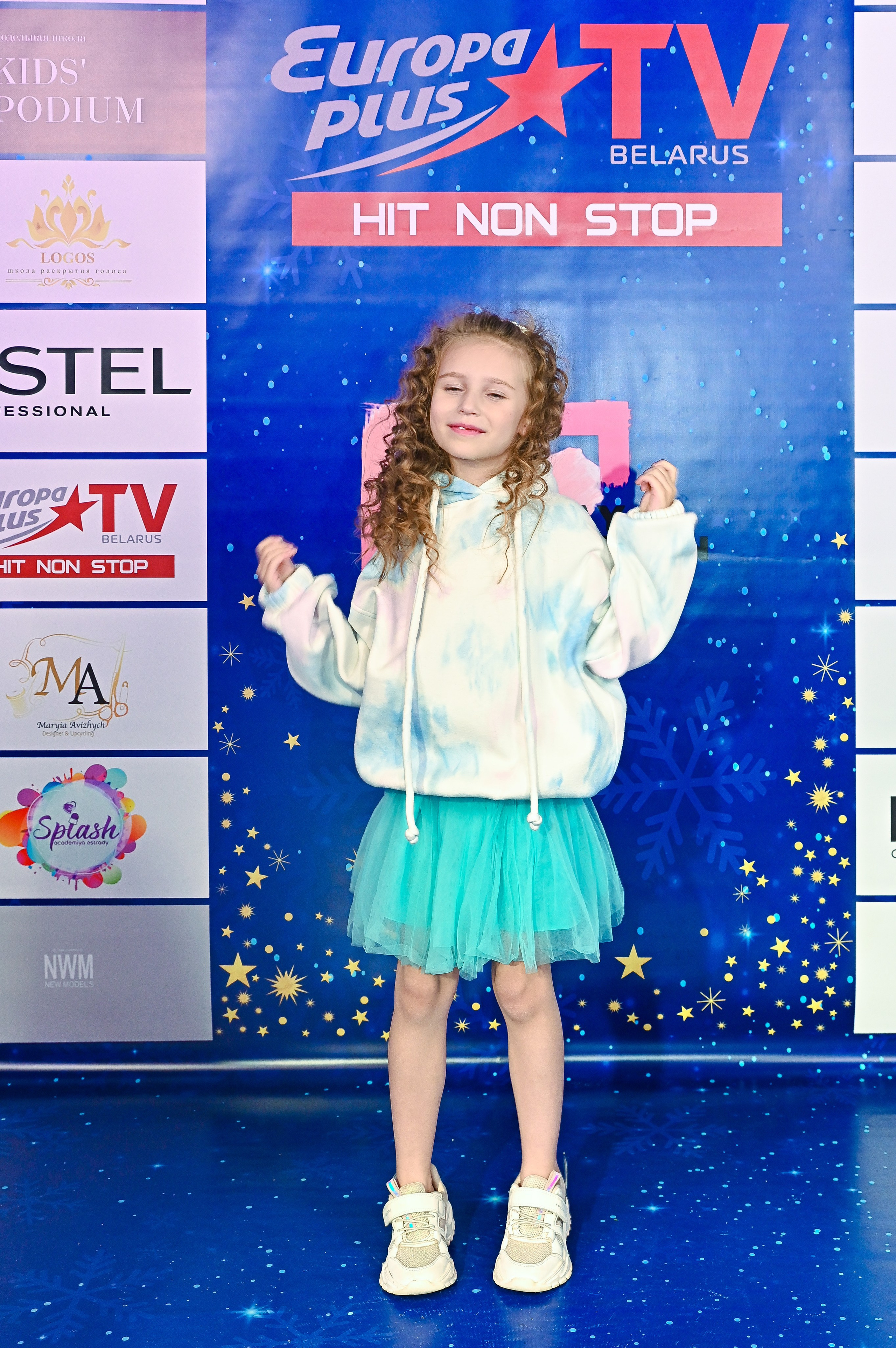 Большая новогодняя тусовка. Фотоуслуги, услуги фотографа, фотографирование важных событий