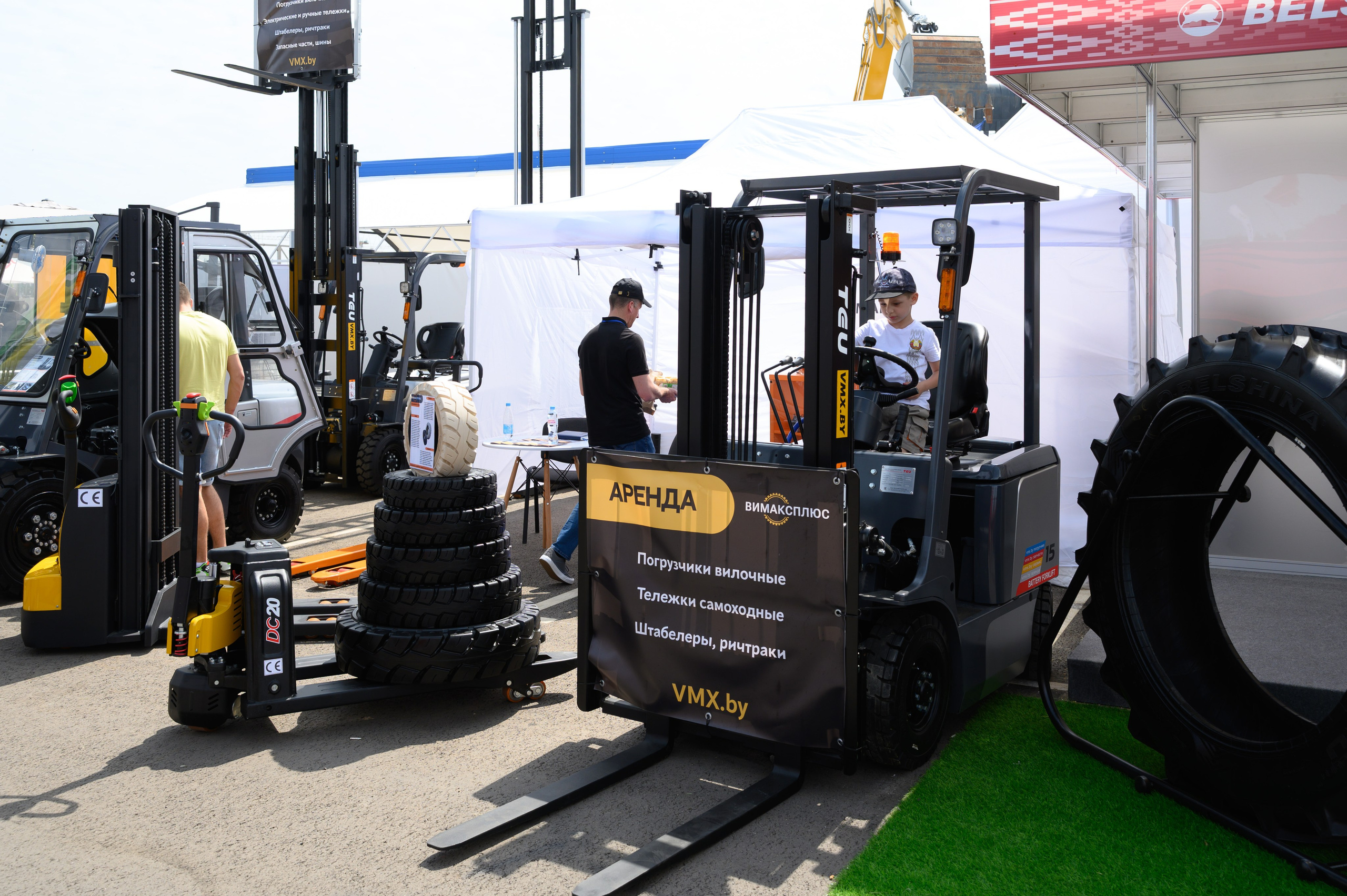 Агровыставка. Фотоуслуги, услуги фотографа, фотографирование важных событий