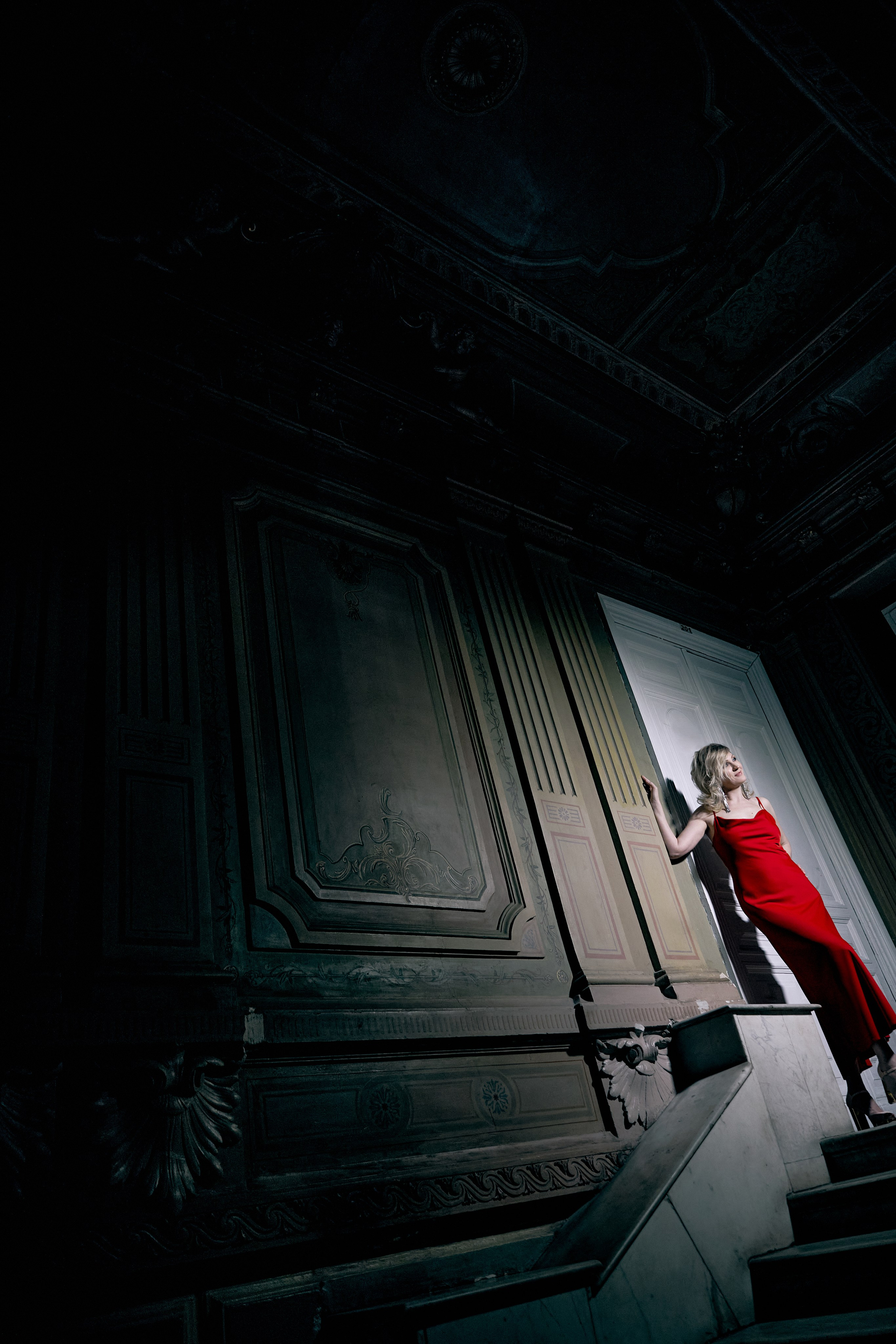 ELENA. Yulia Otroschenko