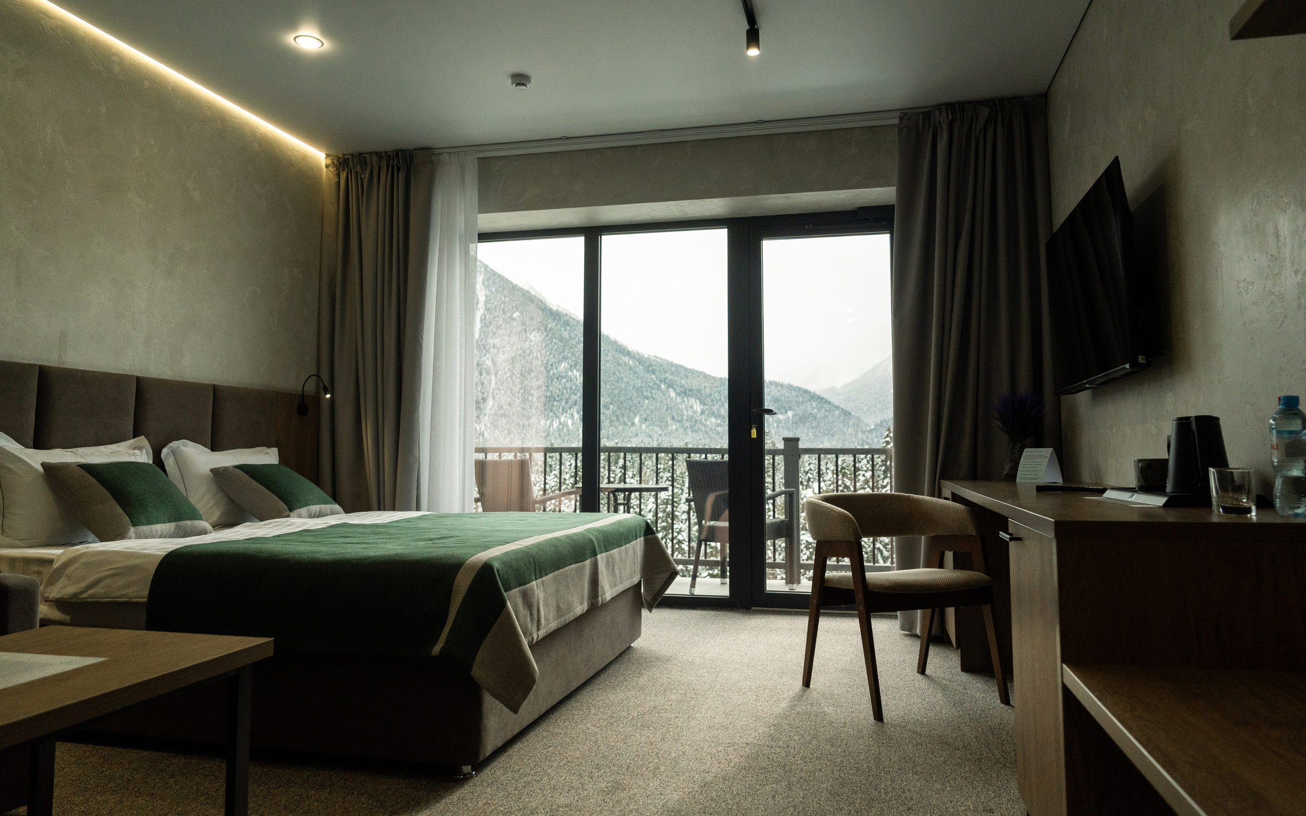 Sofia Shale. Фотограф и видеограф Елена Хмелевская