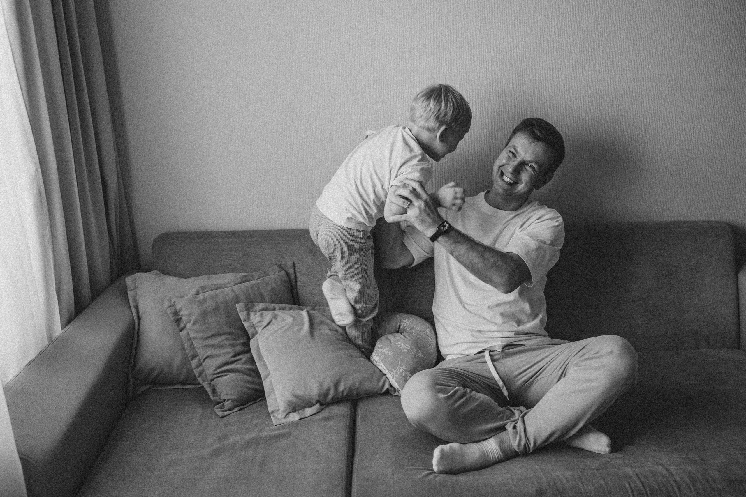 Катя, Денис и малыши. Семейный и домашний фотограф в Москве и МО Королева Валерия