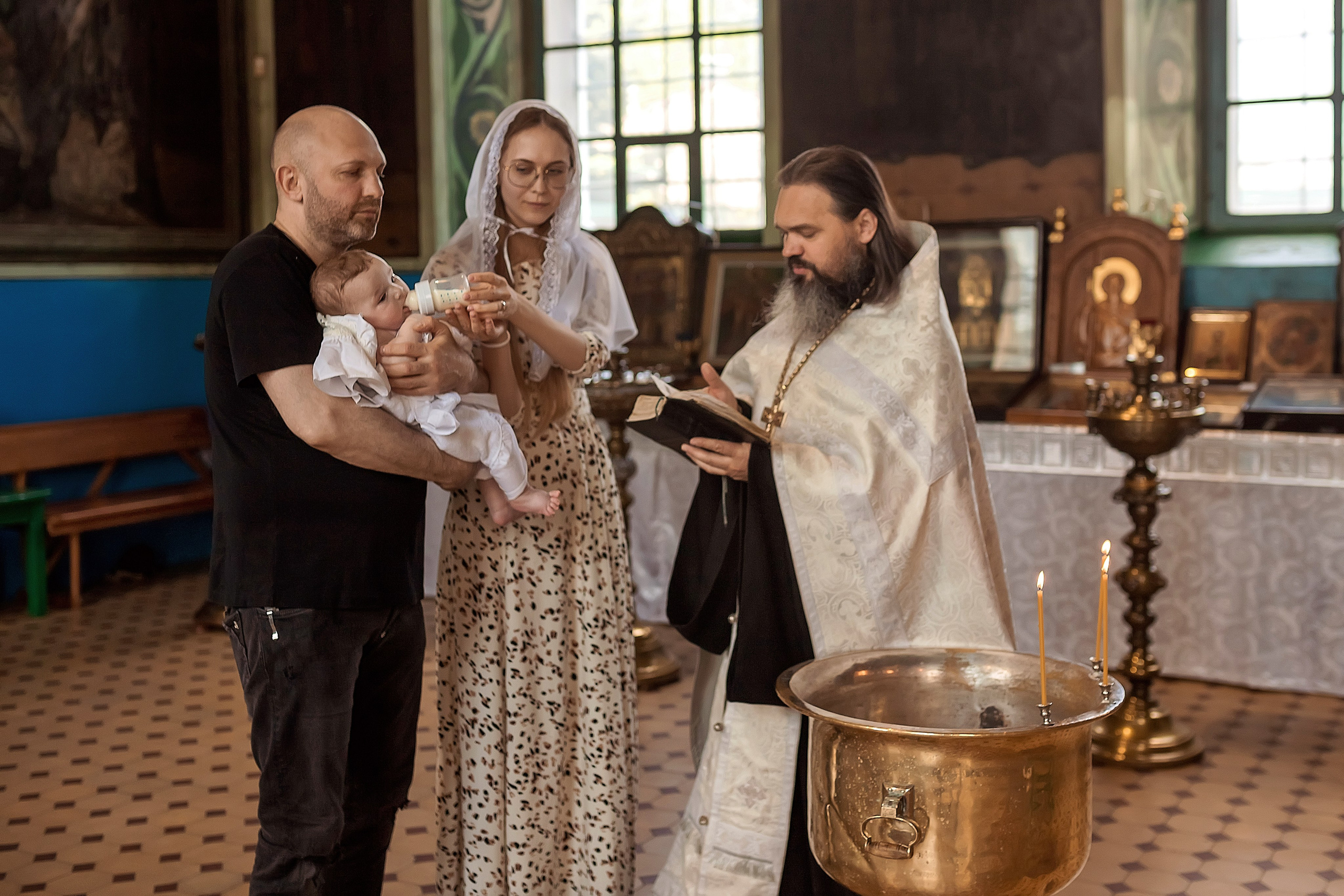 Крещение в Храме Преображения Господня в хуторе Обуховка. Олеся Семейская свадебный и семейный фотограф в Ростове-на-Дону