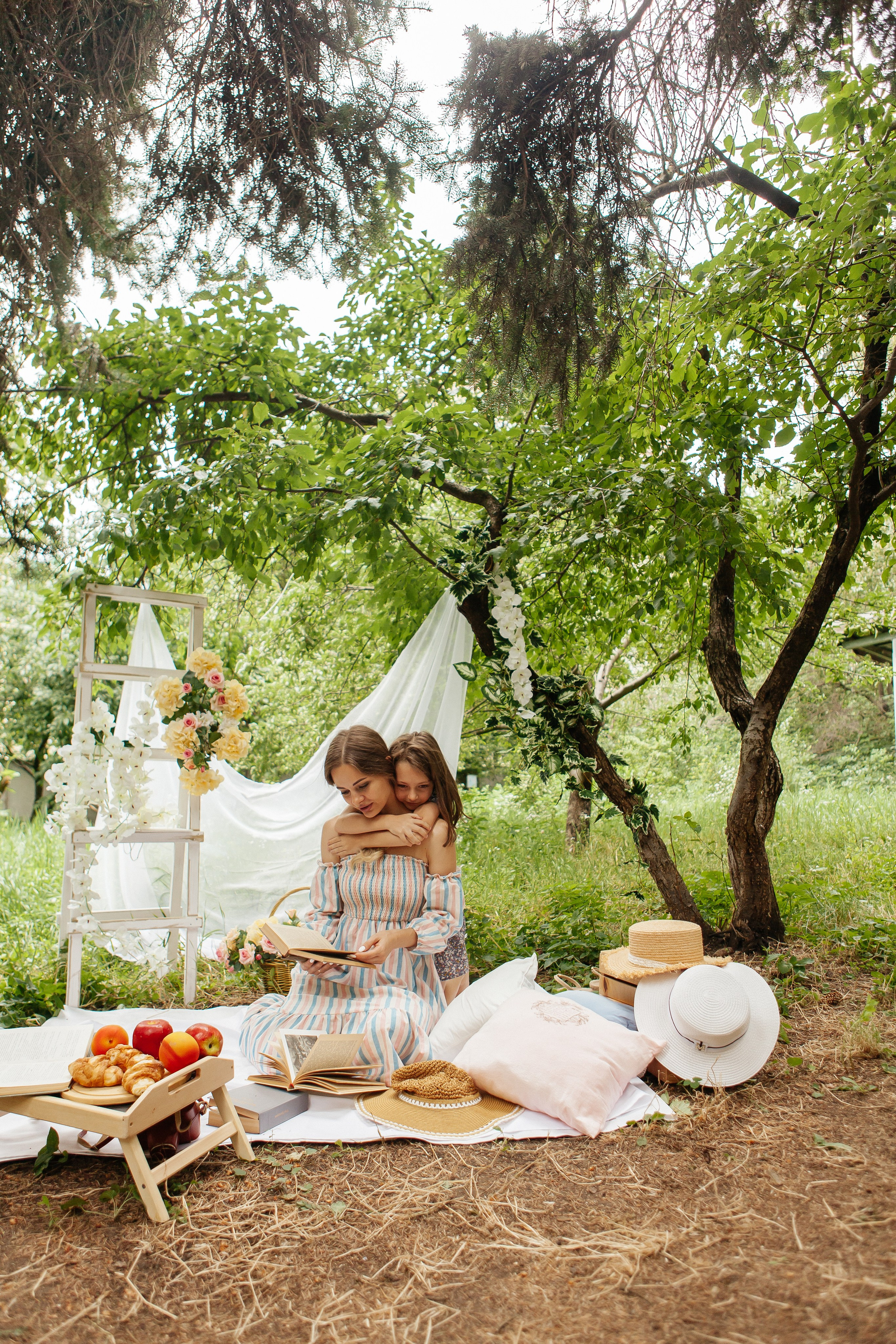 Летняя фотосессия в декорации. Фотограф Ставрополь Пятигорск Елизавета Дарина