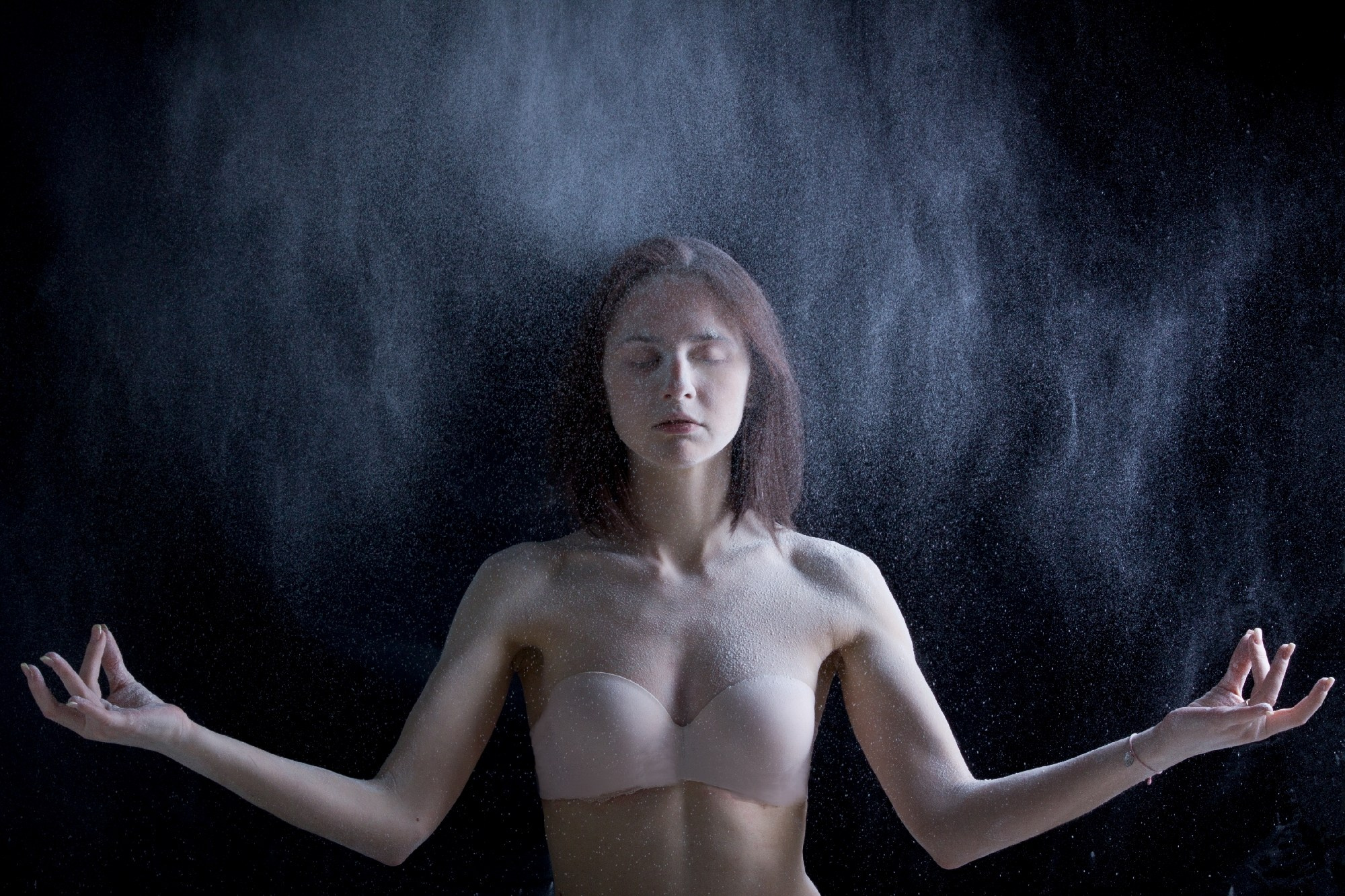 Галины фотосессии в студии. Необычные портретные фотосессии под ключ в Москве