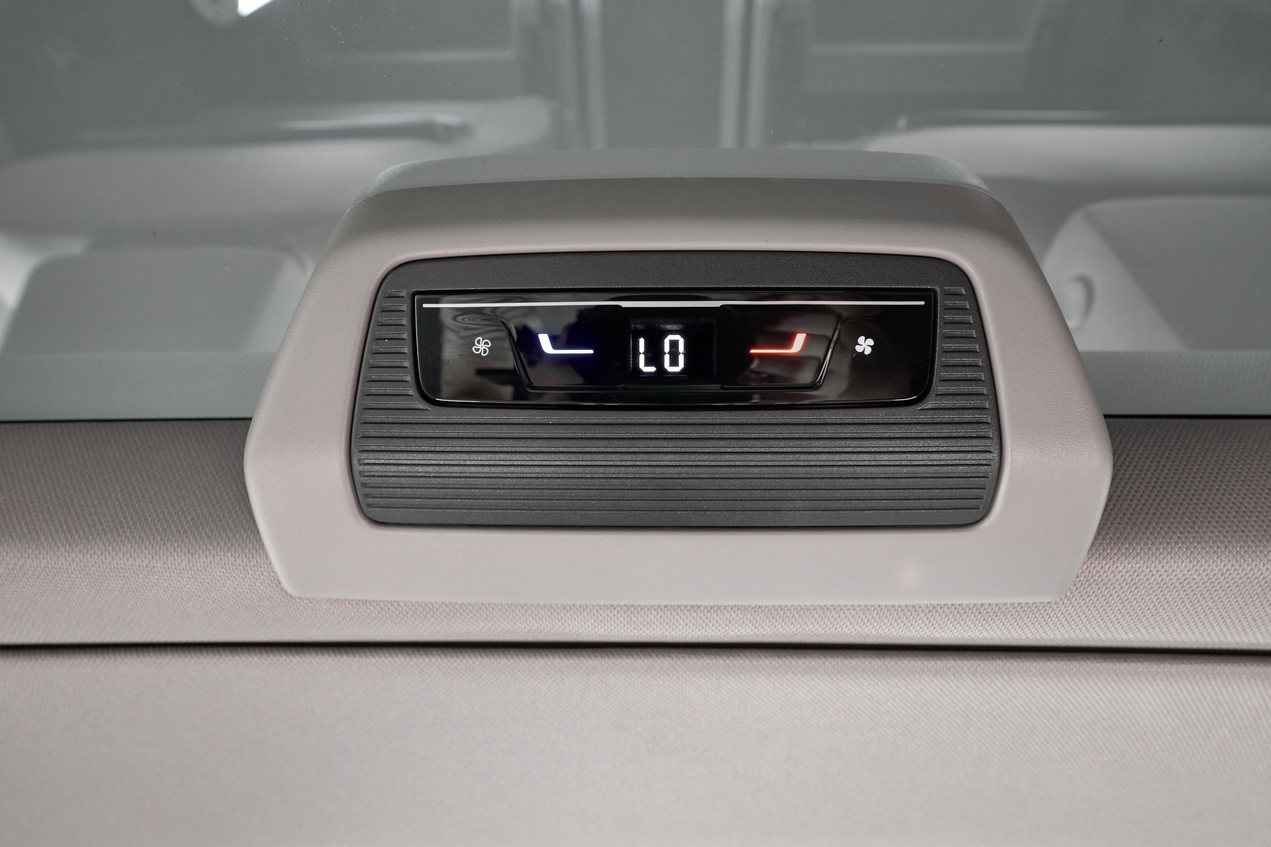 Multivan. Фотограф Николай Прокофьев модельные тесты в Москве