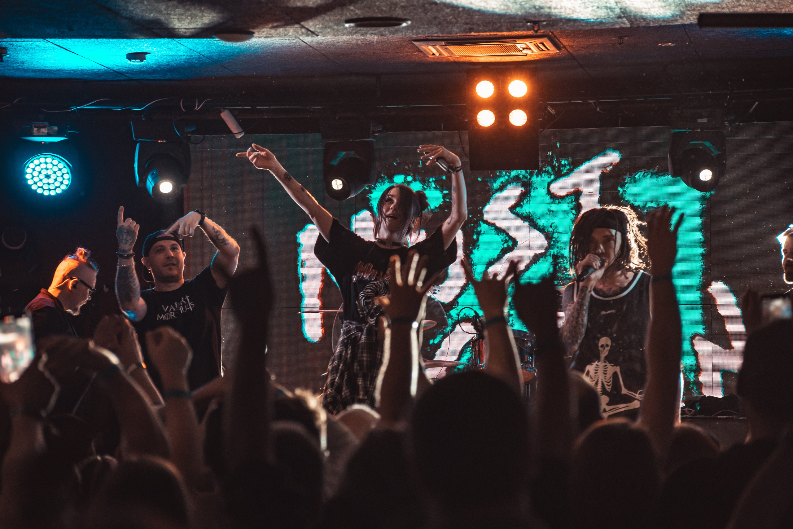 Слот. Красноярск, 01.04.2025, Максимилианс. Фотограф Регина Крикунова г. Красноярск