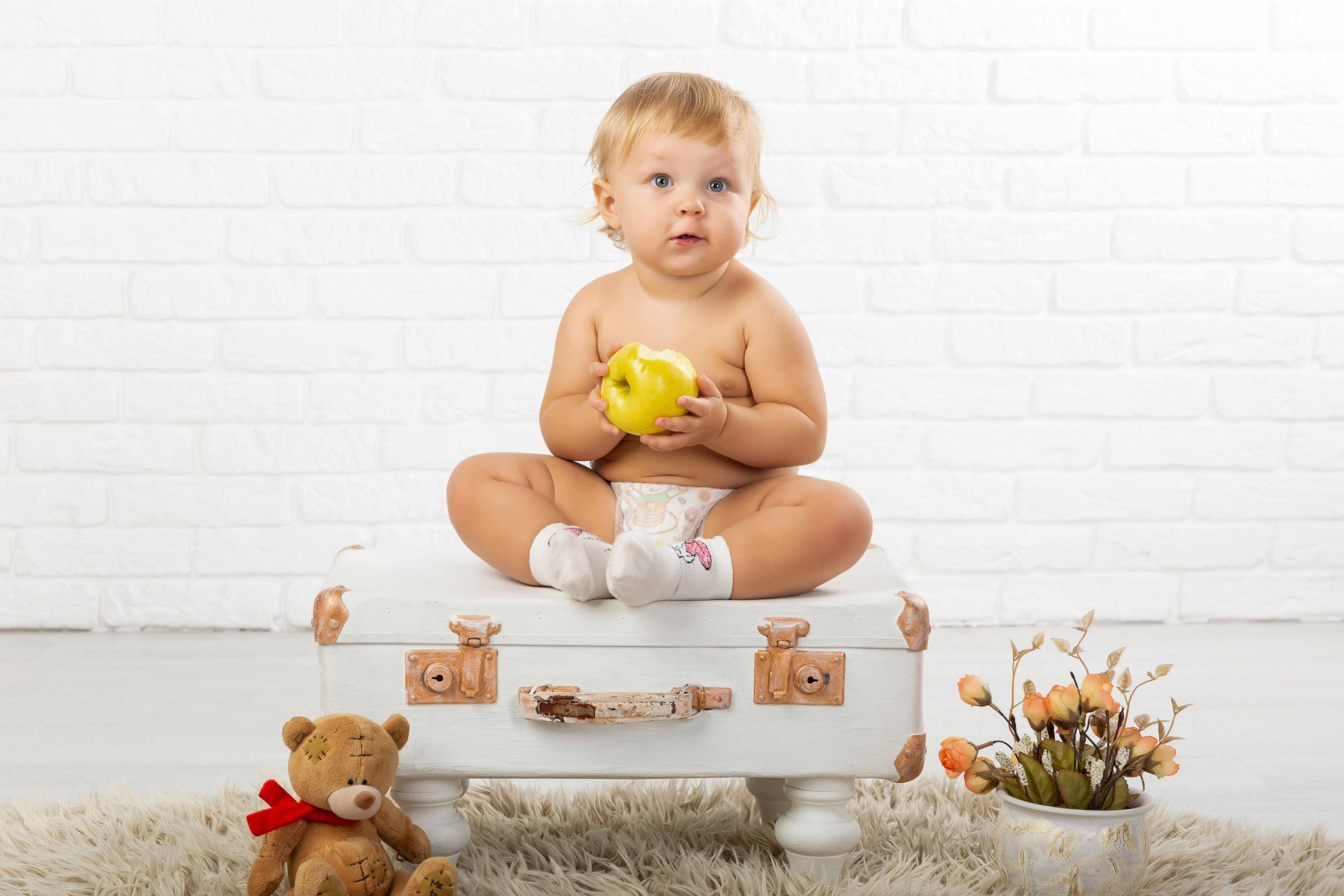 Фотоссесии для малышей, новорожденных Алматы. Фотостудия Алматы. Семейная и детская фотостудия Family studio.Фотограф Алматы