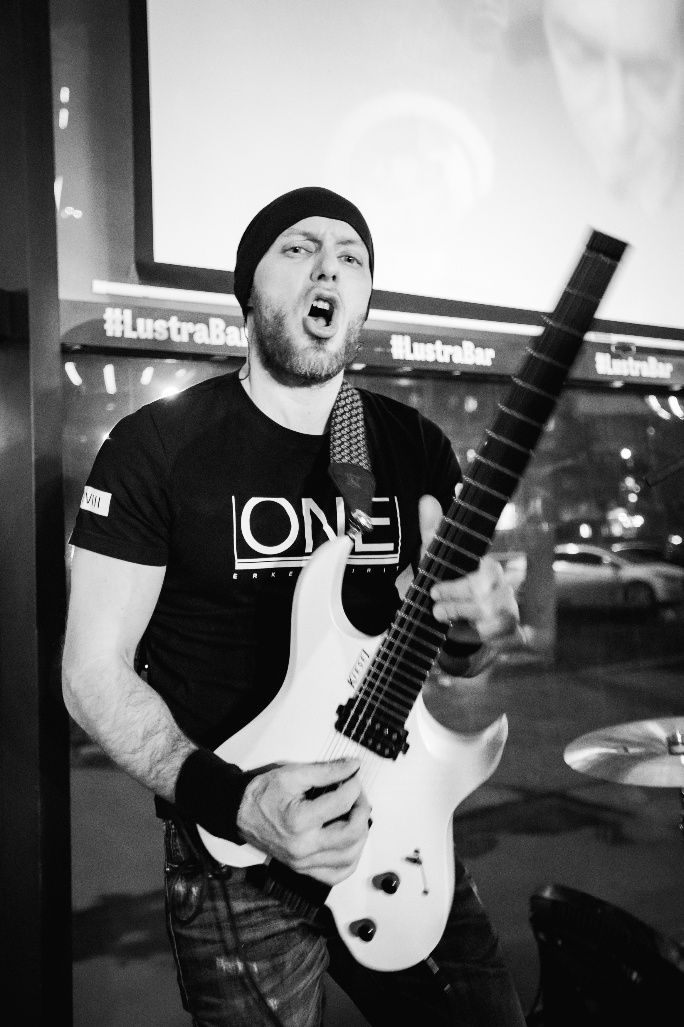 Люстра бар. Репортажный фотограф Сергей Дроздов