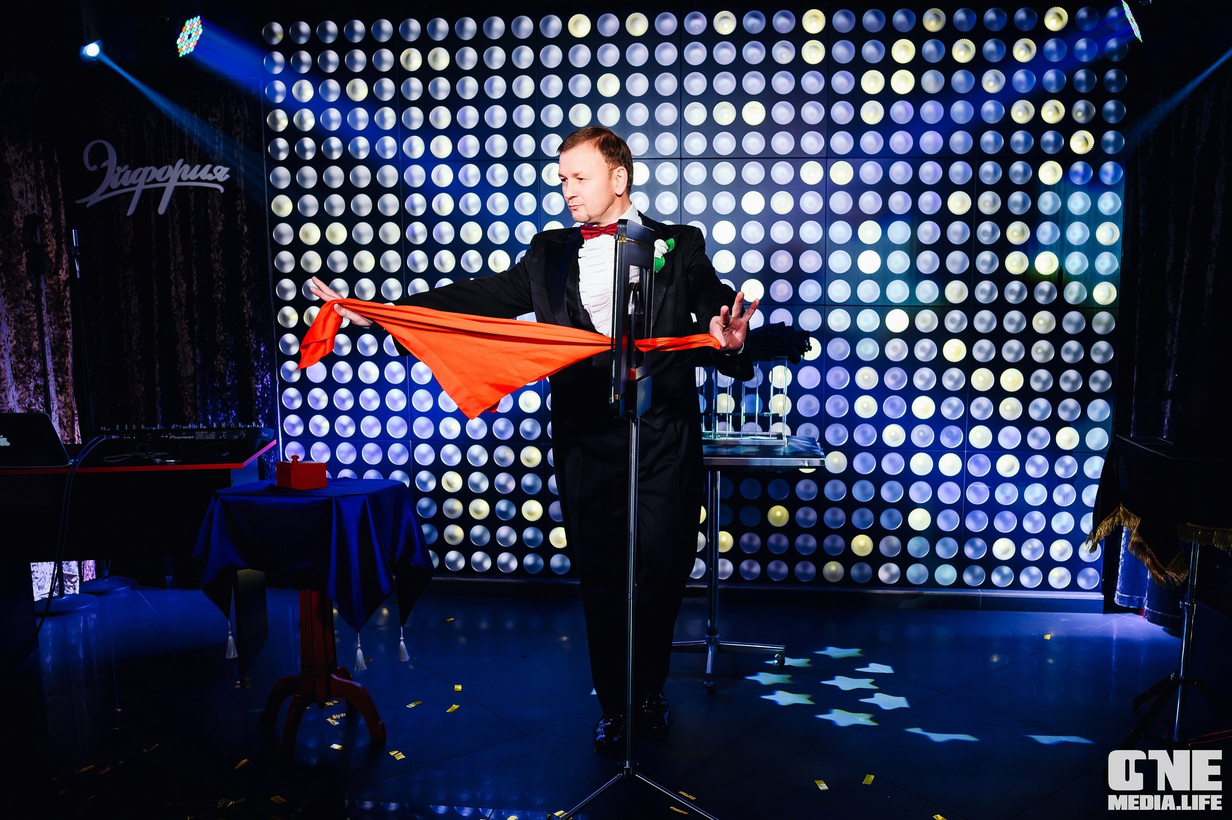 Фоторепортаж из караоке-клуба Эйфория. One Media Life: фоторепортажи, фотоотчеты с мероприятий и заведений