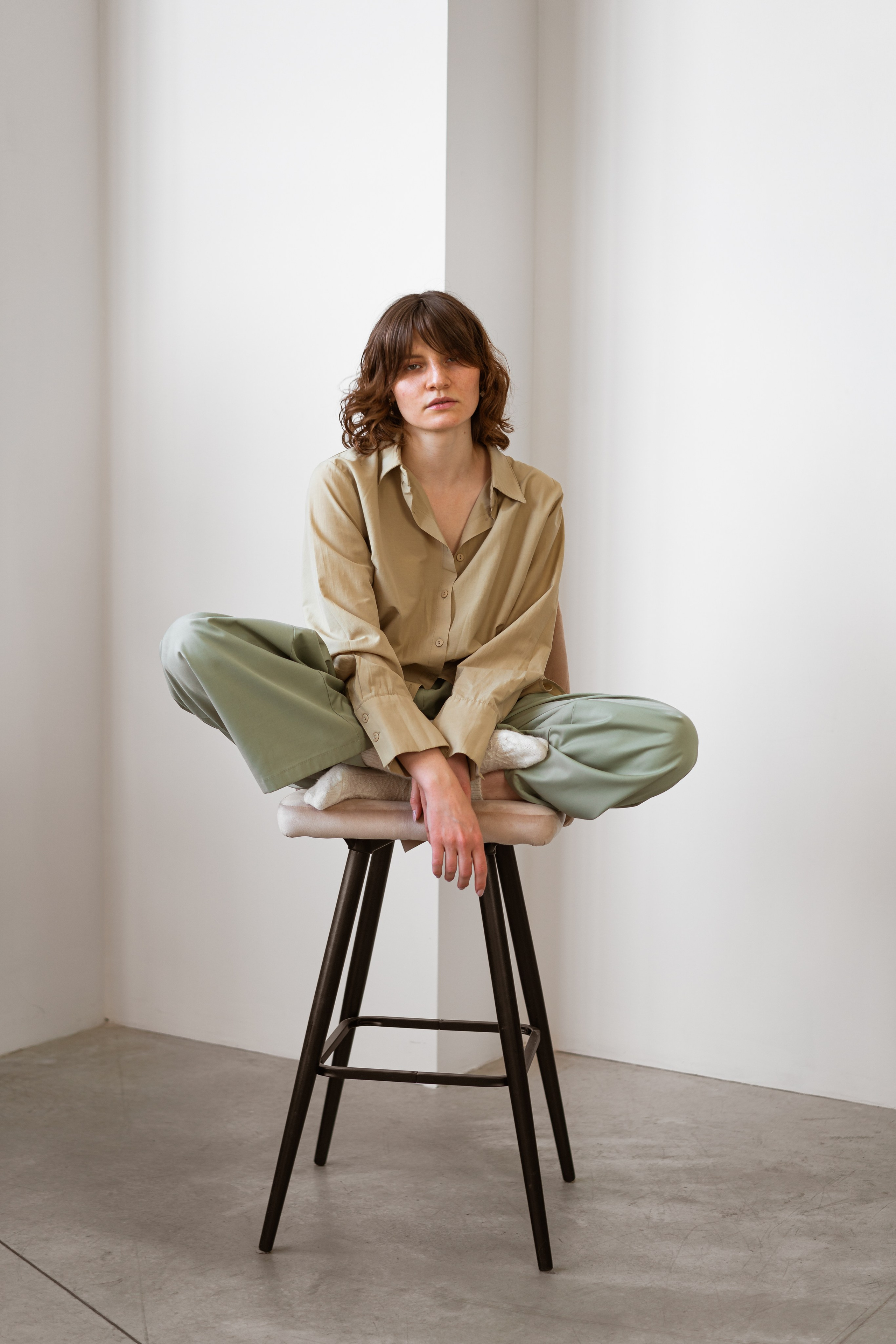 2025, minimalistic, white, beige, 2024, Belgrade, Novi Sad, photoshoot, natural photoshoot, photographer Belgrade, фотограф в Белграде, Белград, фотограф Нови Сад, минималистичная, эстетичная, светлая, красивая, модная, современная