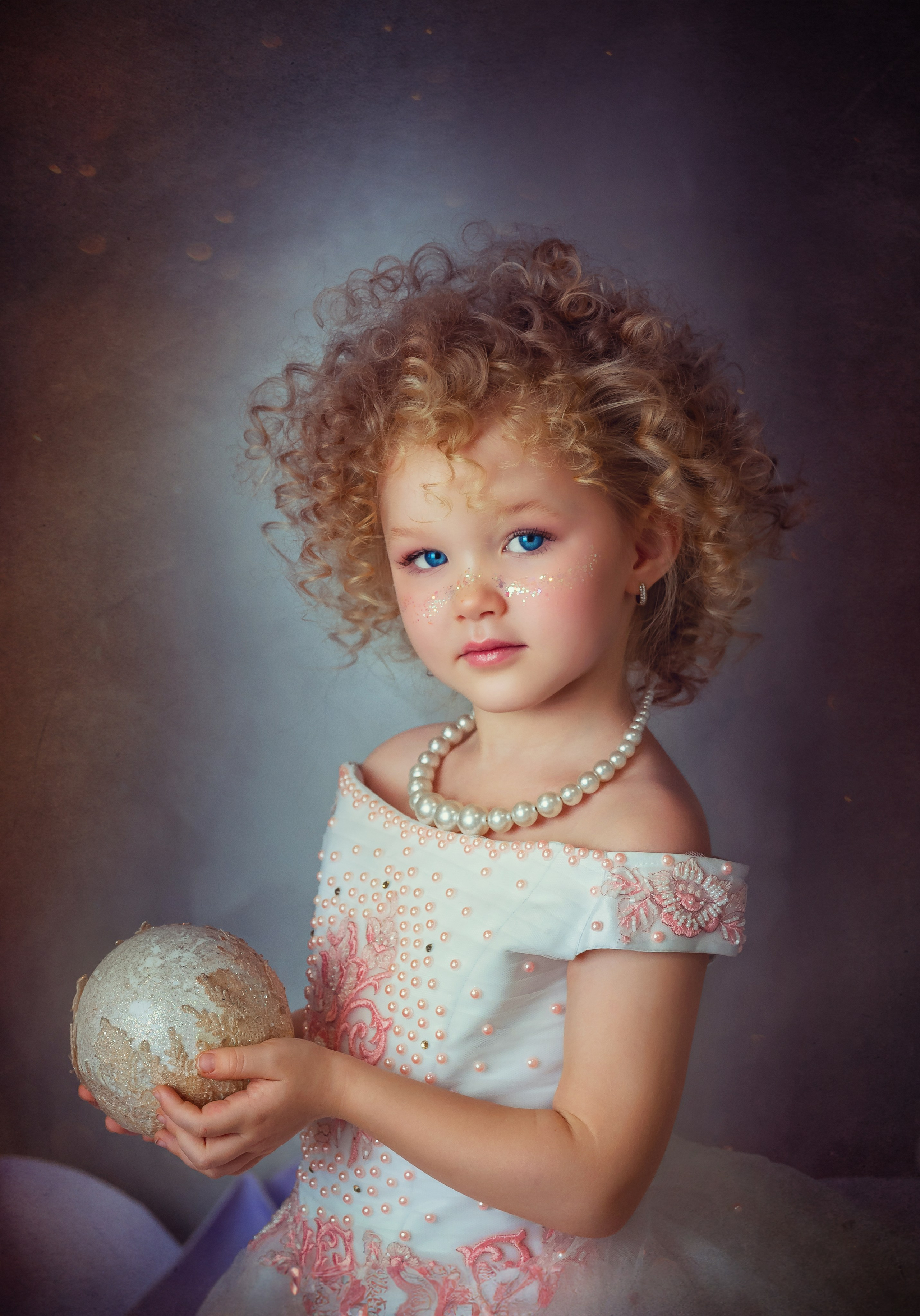 Золотухина Александра. Model base