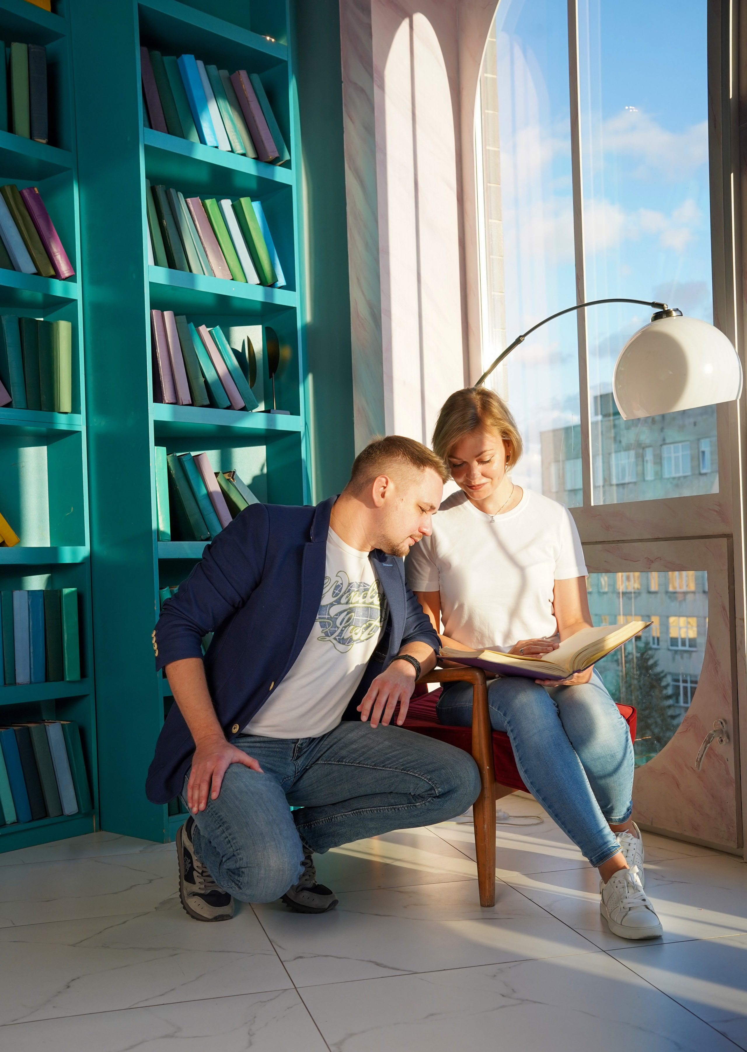 В библиотеке. Студийный и портретный фотограф в САНКТ-ПЕТЕРБУРГЕИрина Махаон