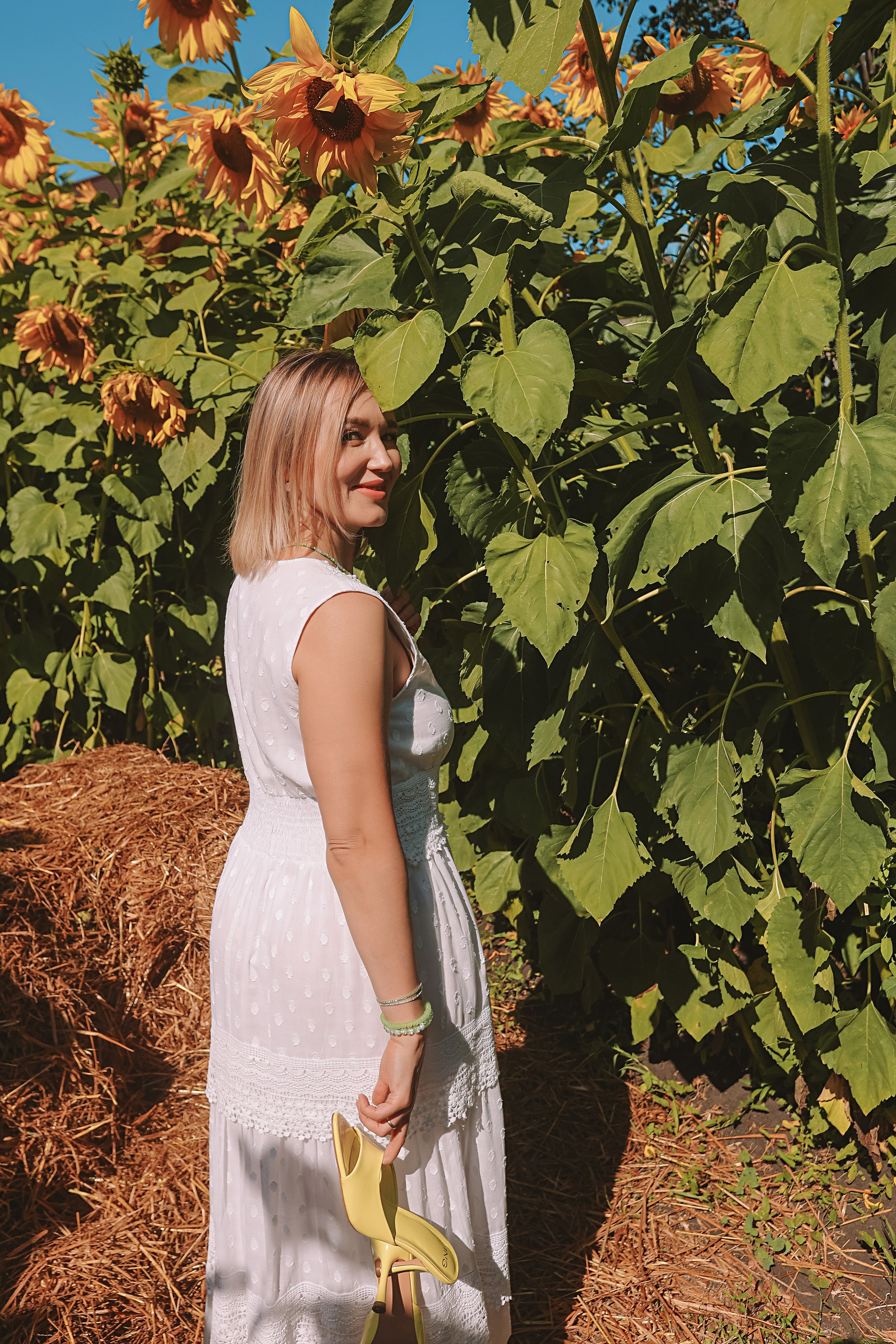 Подсолнухи. Семейный фотограф Тюмень, фотограф на роды Салмина Мария