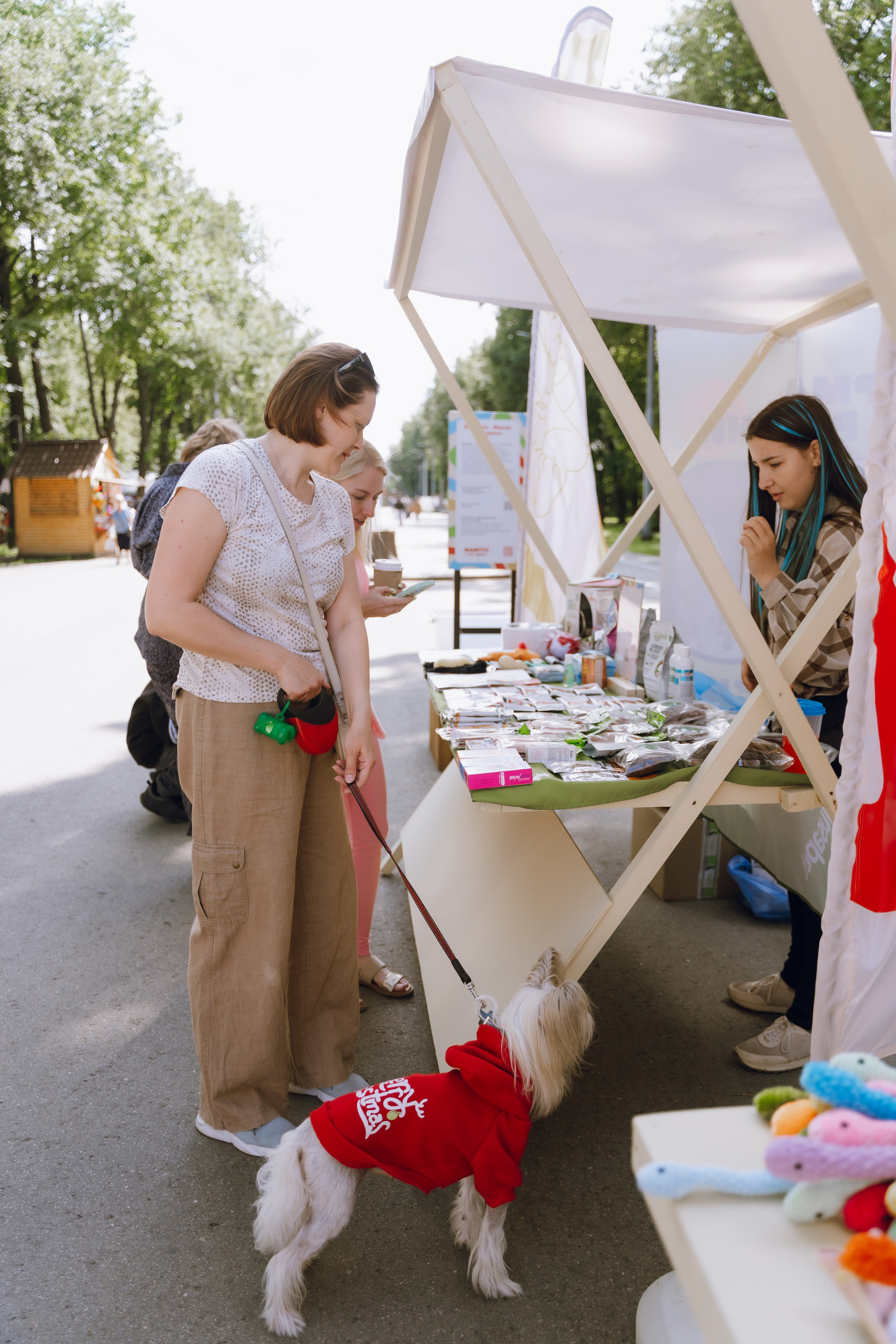 Площадка фестиваля «Мампус и его друзья» в Лесопарке 2025. Фотограф Надежда Погребняк | Рязань | Москва