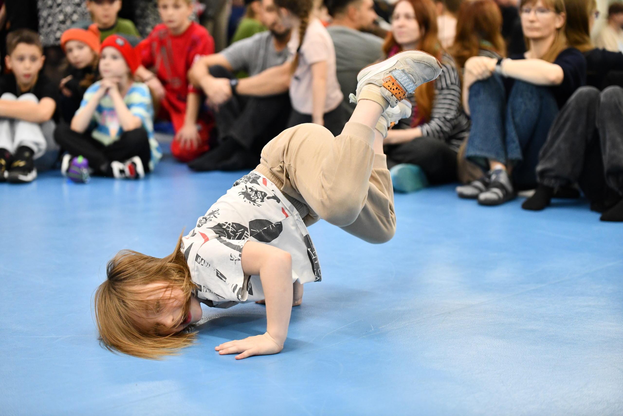 Брейк-данс. «Дворцовые перевороты». Фото детских спортивных мероприятий и всякое интересное через объектив