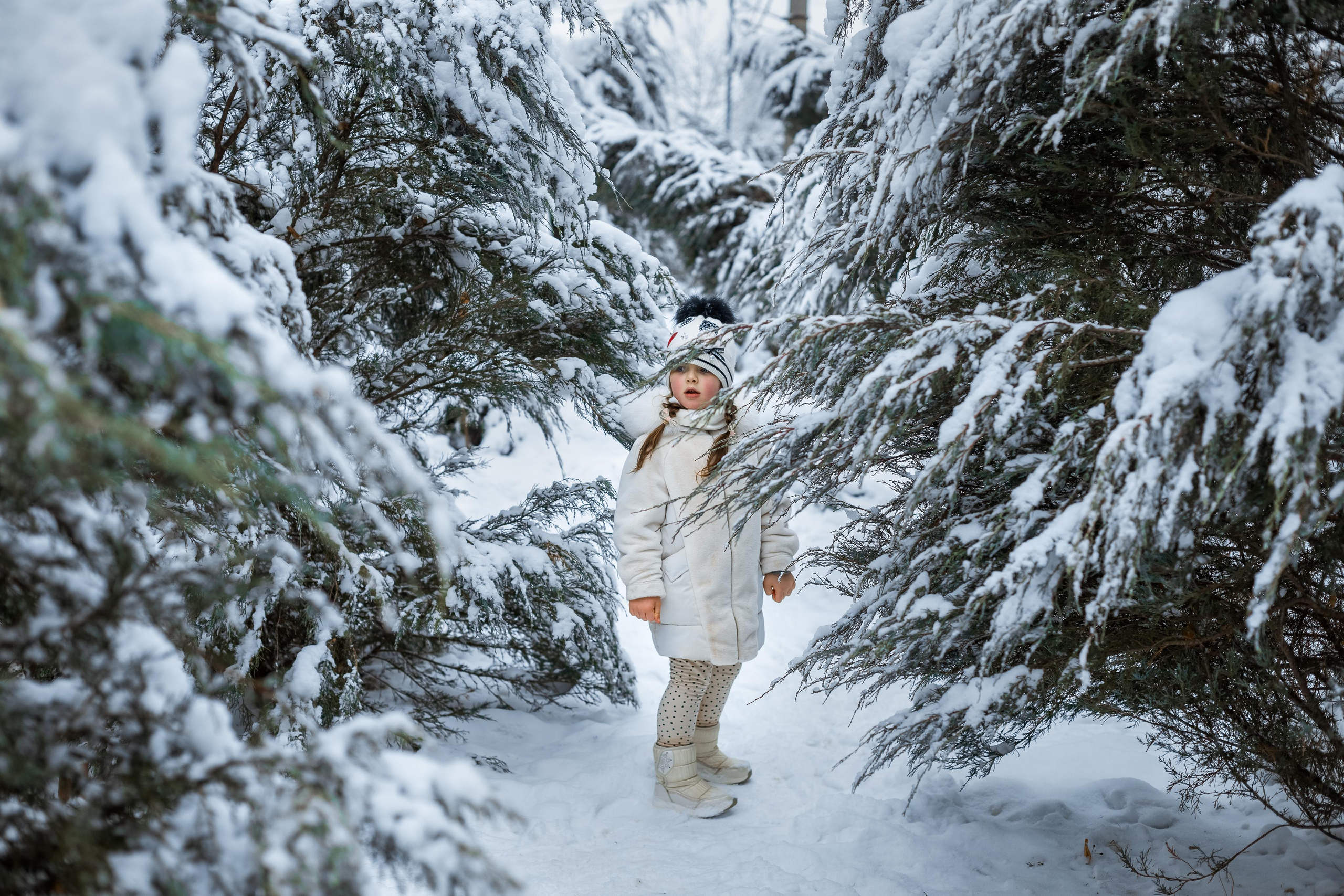 Зимняя фотопрогулка для Анастасии, Марка и Миланы. Женский семейный фотограф Тула Москва Захарова Анна