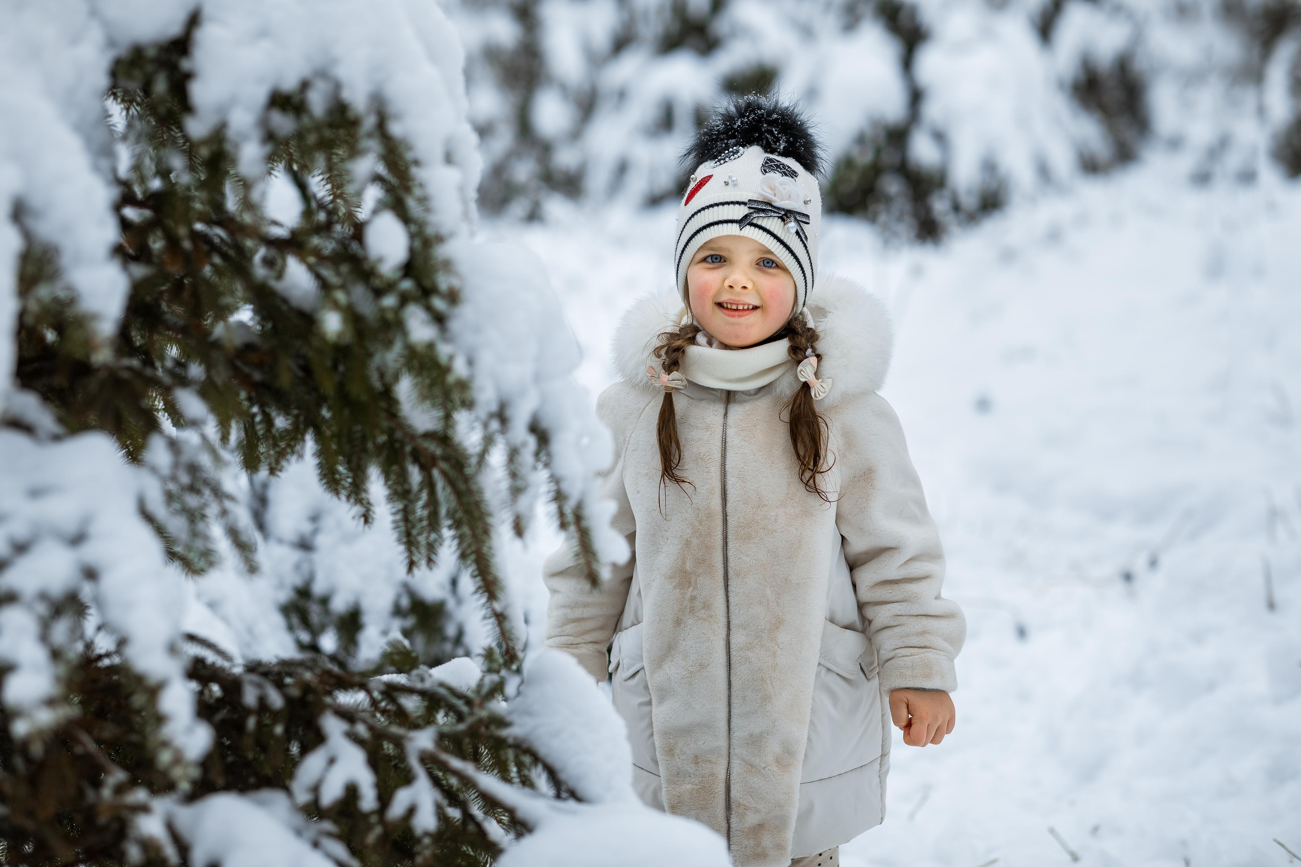 Зимняя фотопрогулка для Анастасии, Марка и Миланы. Женский семейный фотограф Тула Москва Захарова Анна