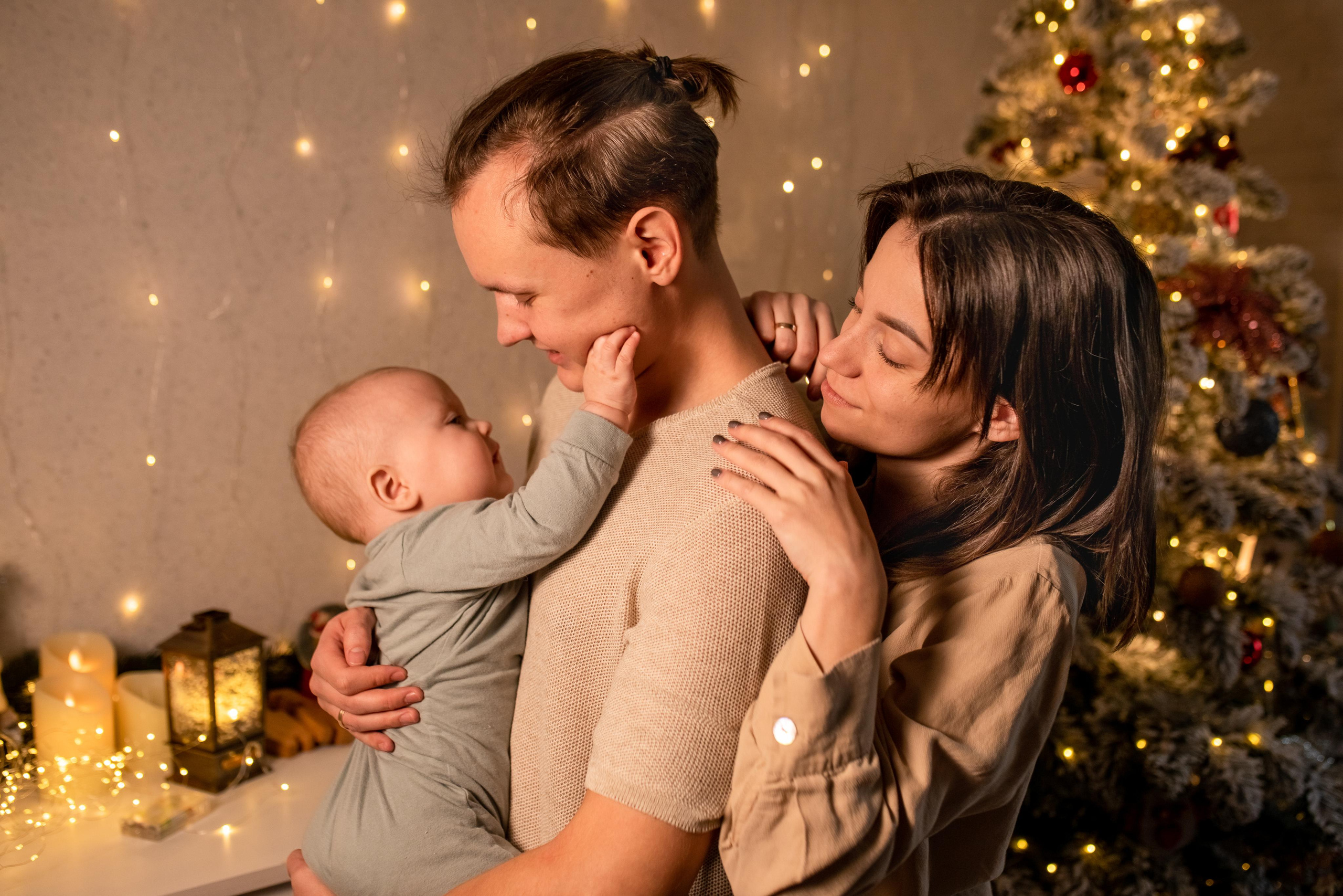 Домашняя новогодняя съемка для Татьяны, Влада и Бэллы. Женский семейный фотограф Тула Москва Захарова Анна