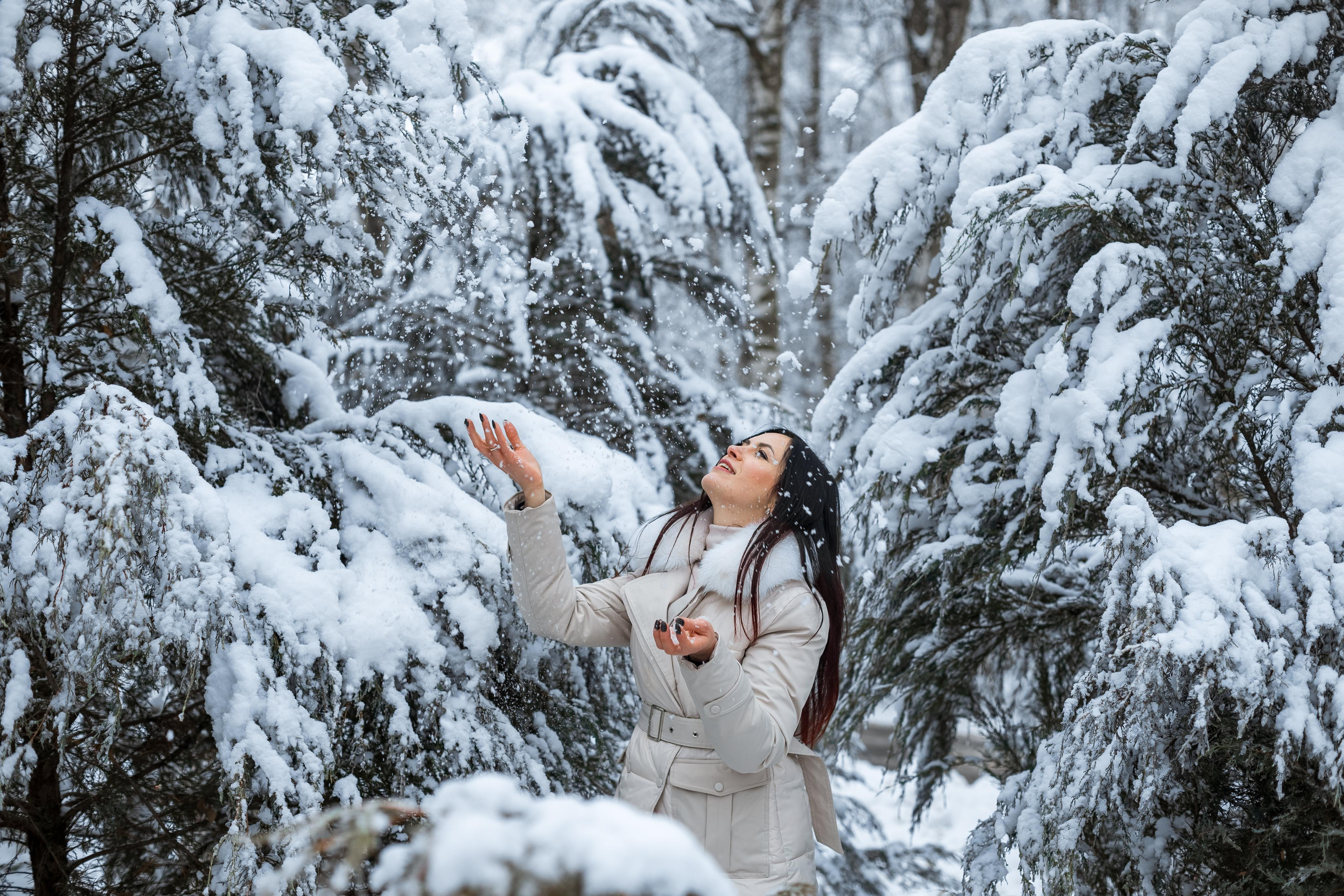 Зимняя фотопрогулка для Анастасии, Марка и Миланы. Женский семейный фотограф Тула Москва Захарова Анна