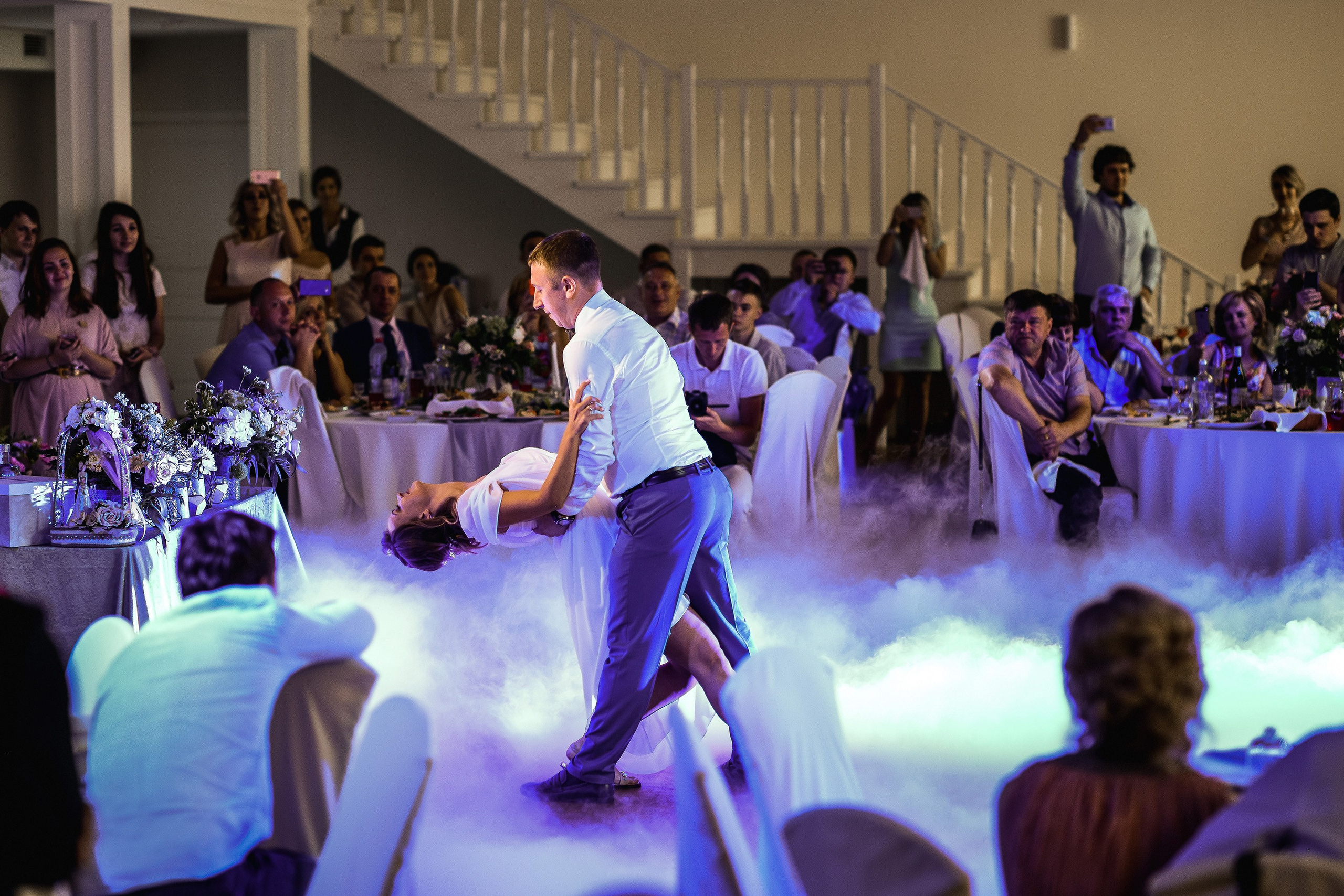 💐 Радик и Яна — душевная загородная свадьба в Villatic | Теплые фото под Красноярском. 📸 Свадебный и семейный фотограф в Красноярске Тихомиров Евгений | 17 лет опыта | 800+ свадеб