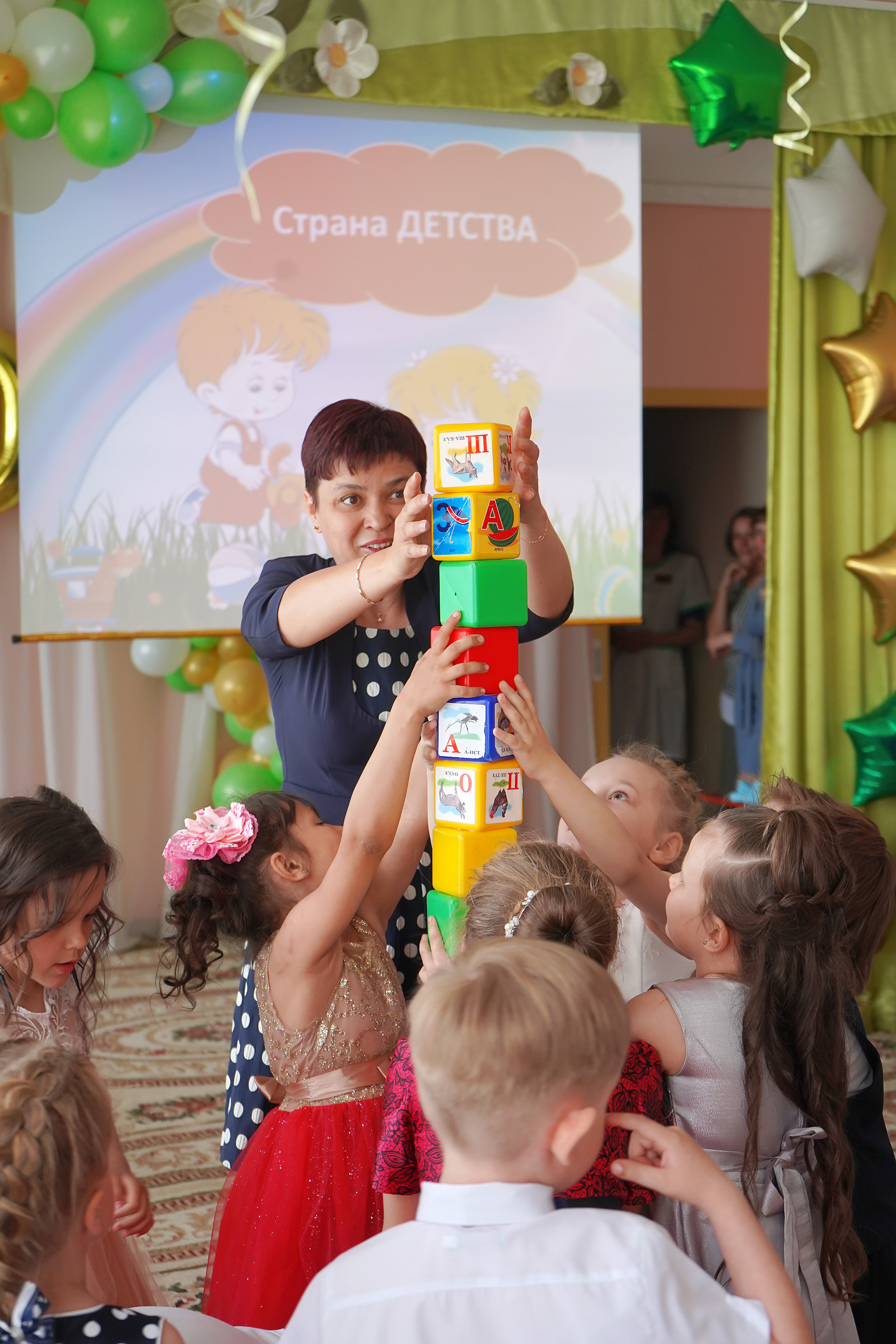 Фотосъемка видеосъёмка фотограф видеооператор новогодних утренников  в. Фотограф, видеооператор Нина Коршунова