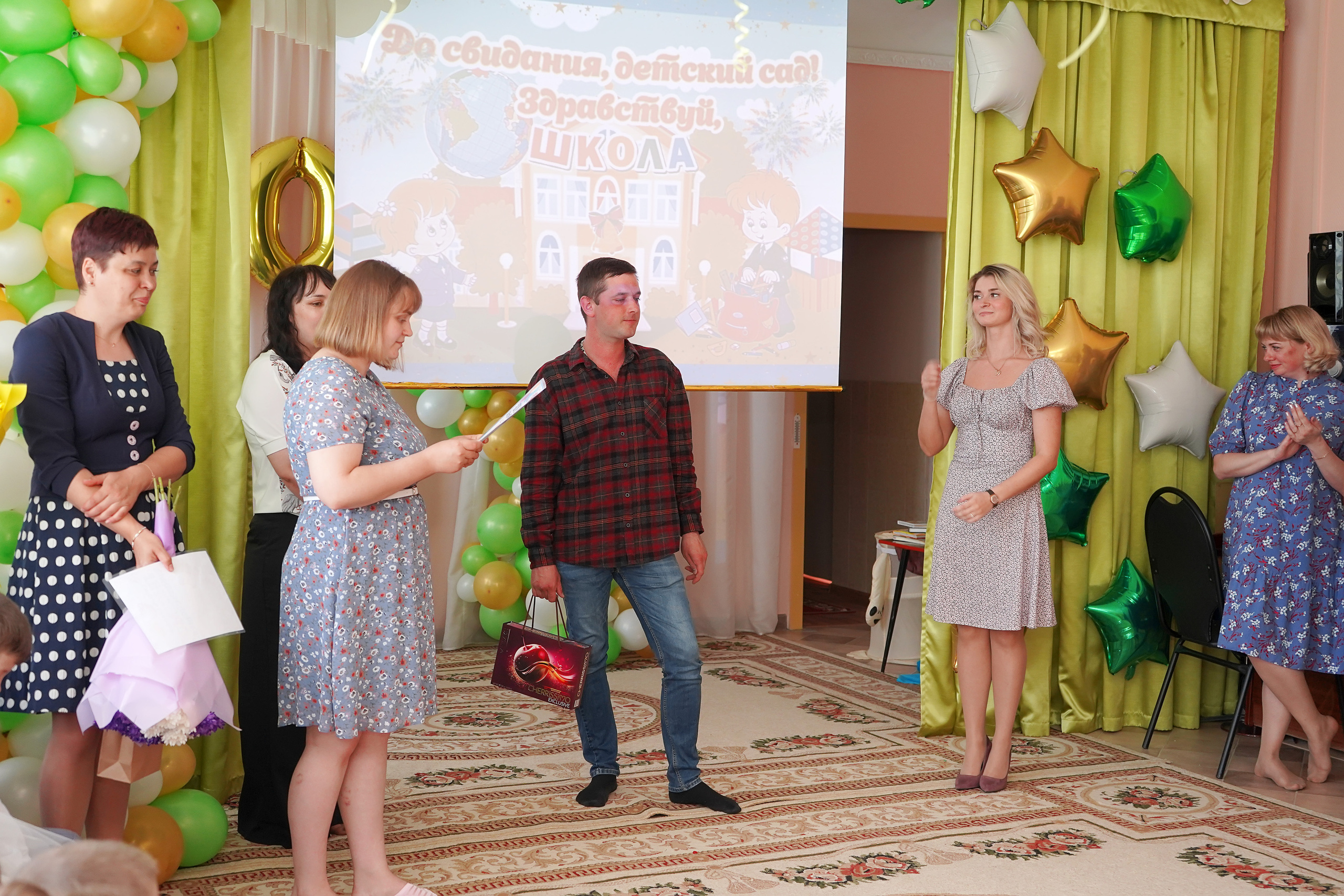 Фотосъемка видеосъёмка фотограф видеооператор новогодних утренников  в. Фотограф, видеооператор Нина Коршунова