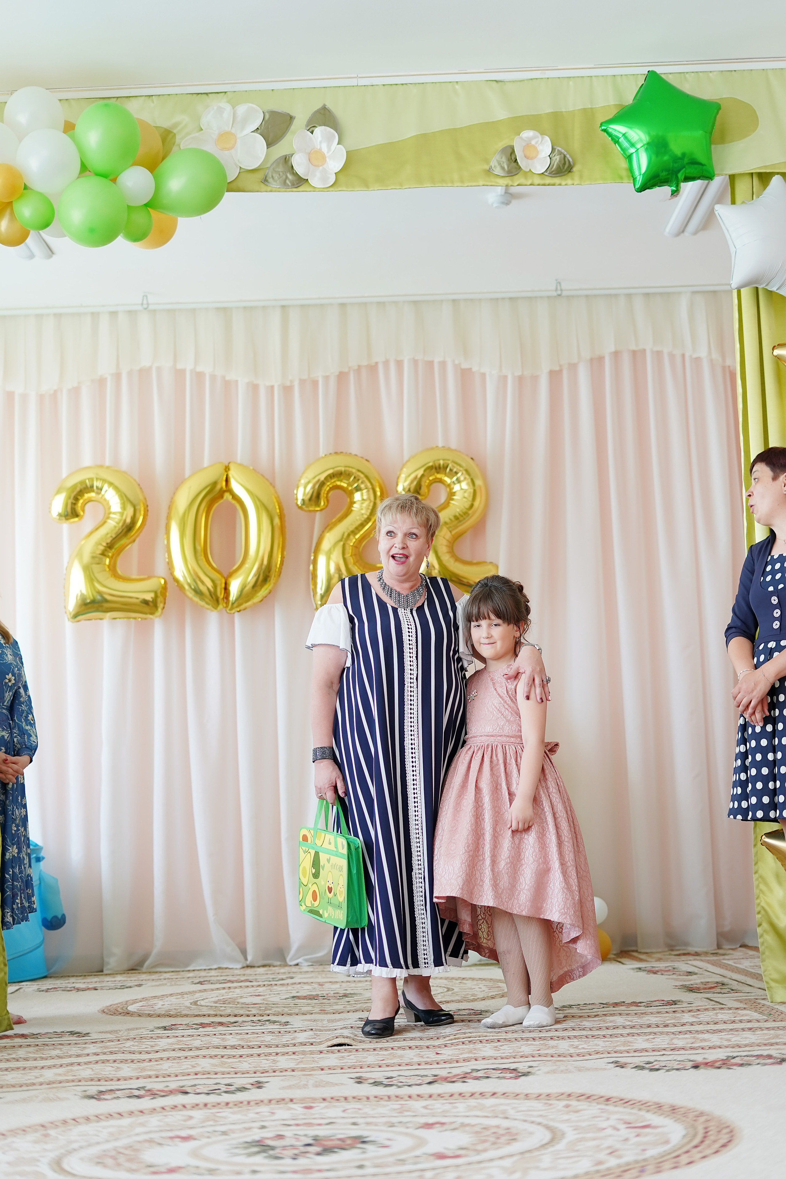 Фотосъемка видеосъёмка фотограф видеооператор новогодних утренников  в. Фотограф, видеооператор Нина Коршунова