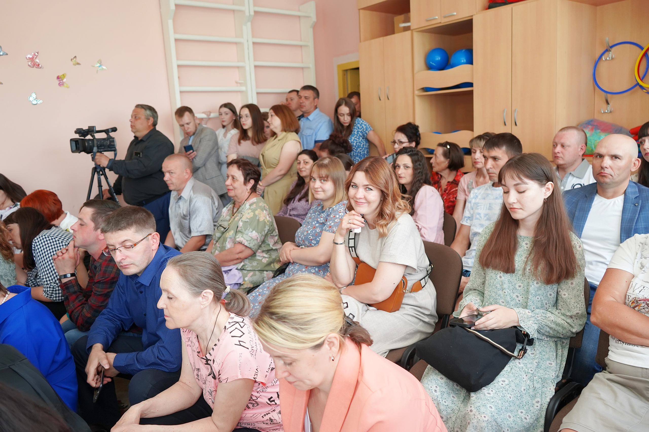 Фотосъемка видеосъёмка фотограф видеооператор новогодних утренников  в. Фотограф, видеооператор Нина Коршунова