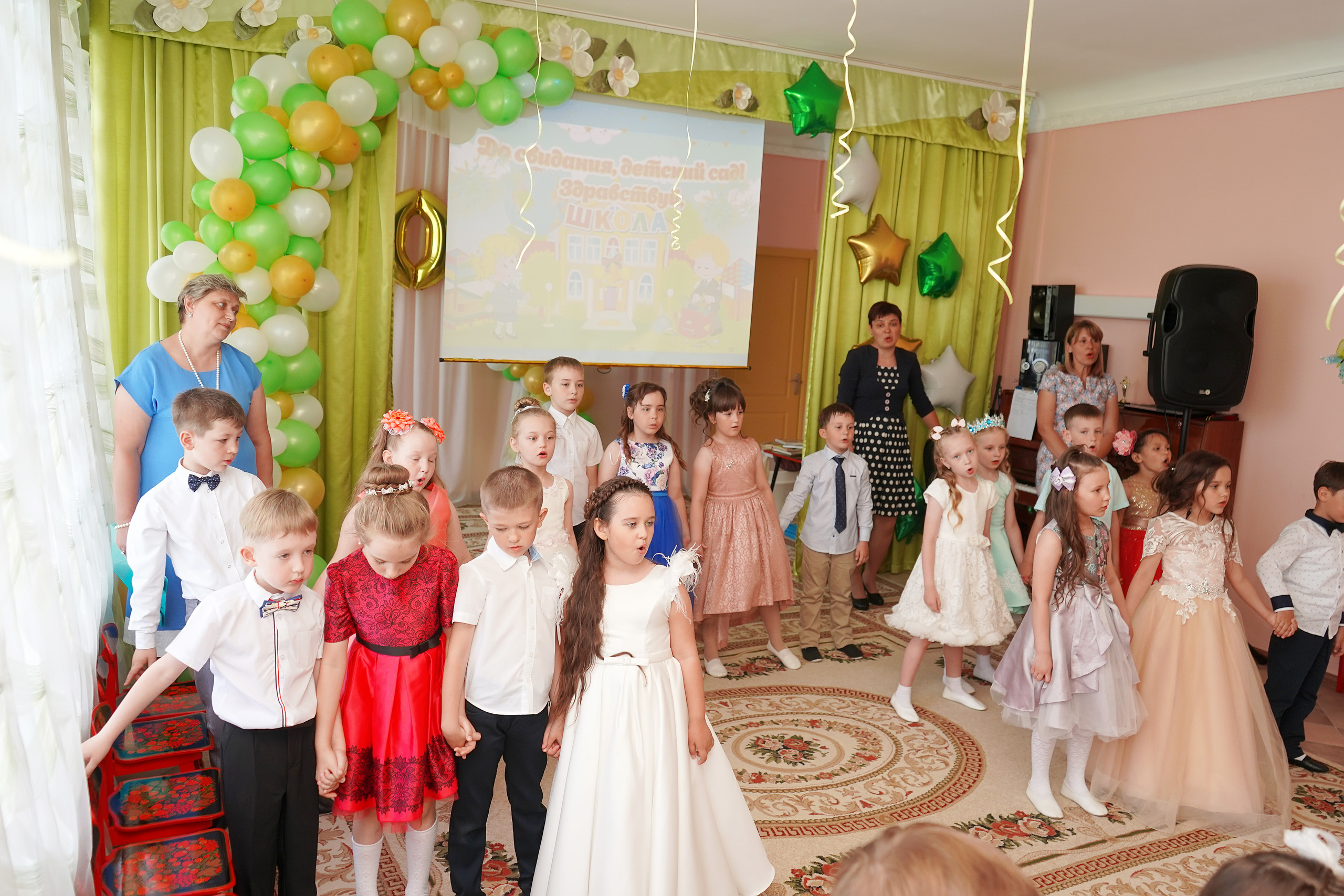 Фотосъемка видеосъёмка фотограф видеооператор новогодних утренников  в. Фотограф, видеооператор Нина Коршунова