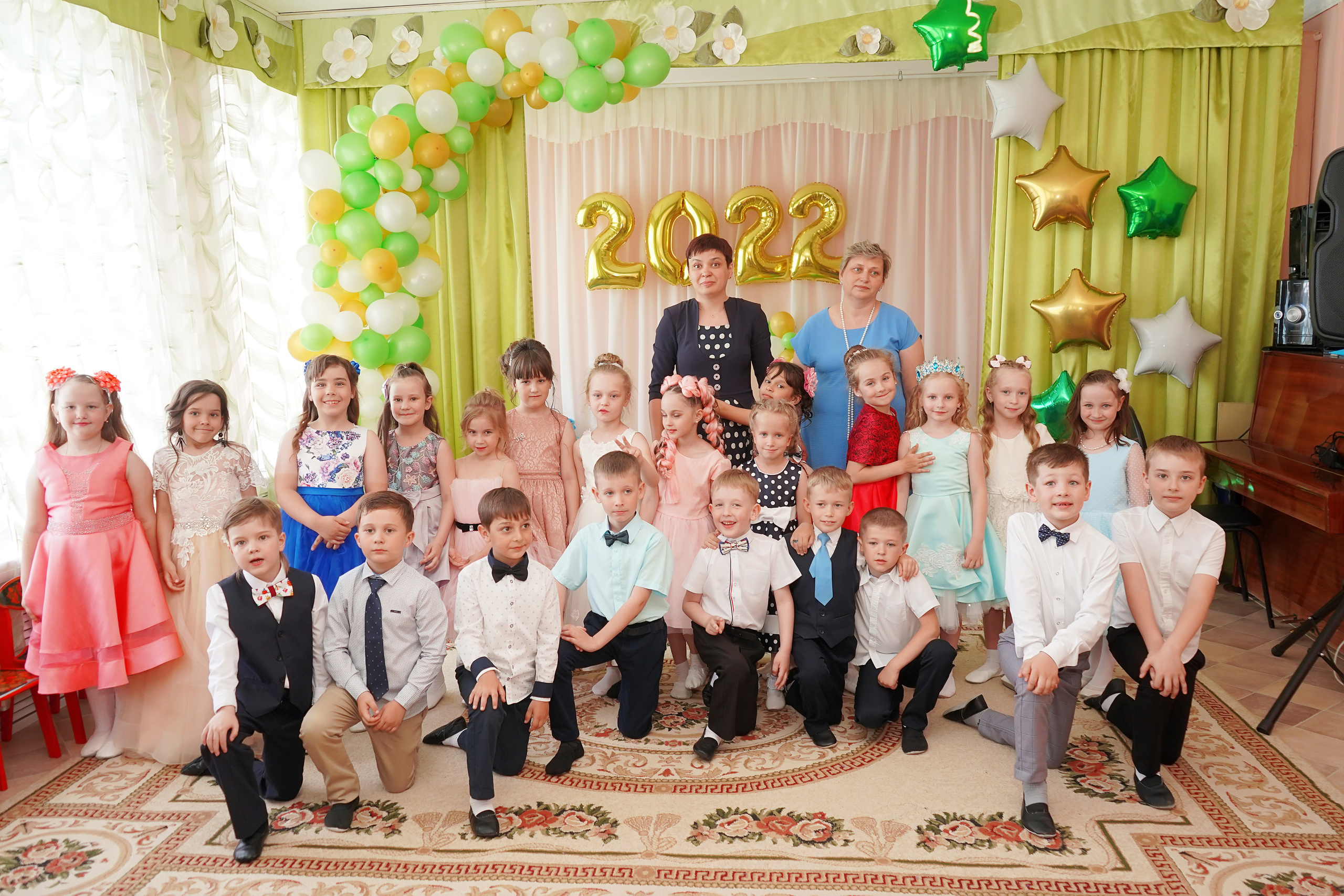 Фотосъемка видеосъёмка фотограф видеооператор новогодних утренников  в. Фотограф, видеооператор Нина Коршунова