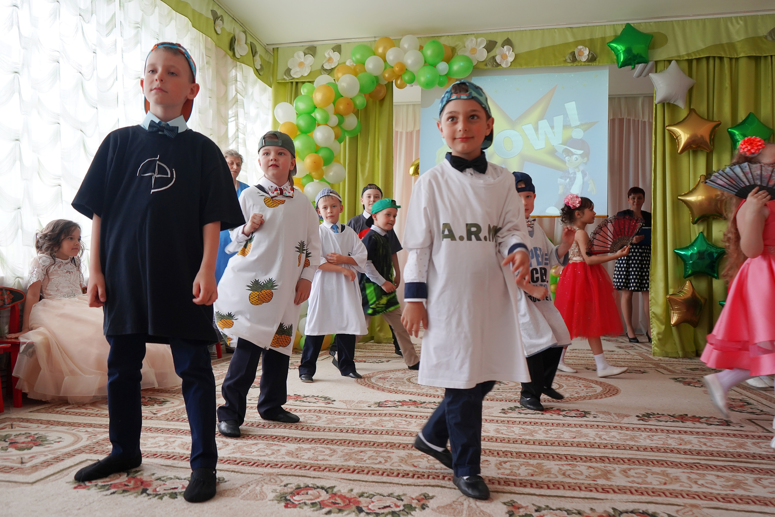 Фотосъемка видеосъёмка фотограф видеооператор новогодних утренников  в. Фотограф, видеооператор Нина Коршунова