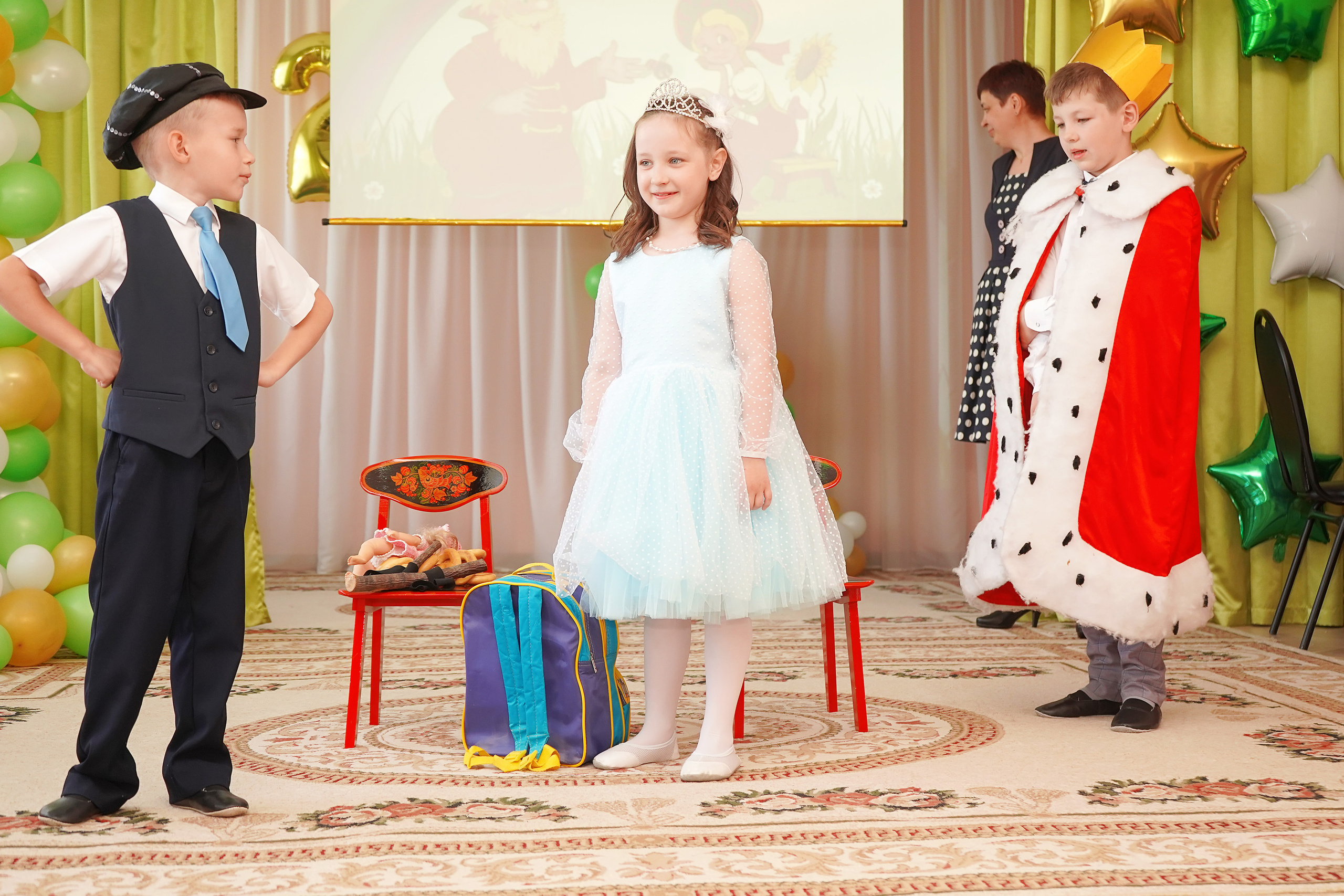 Фотосъемка видеосъёмка фотограф видеооператор новогодних утренников  в. Фотограф, видеооператор Нина Коршунова