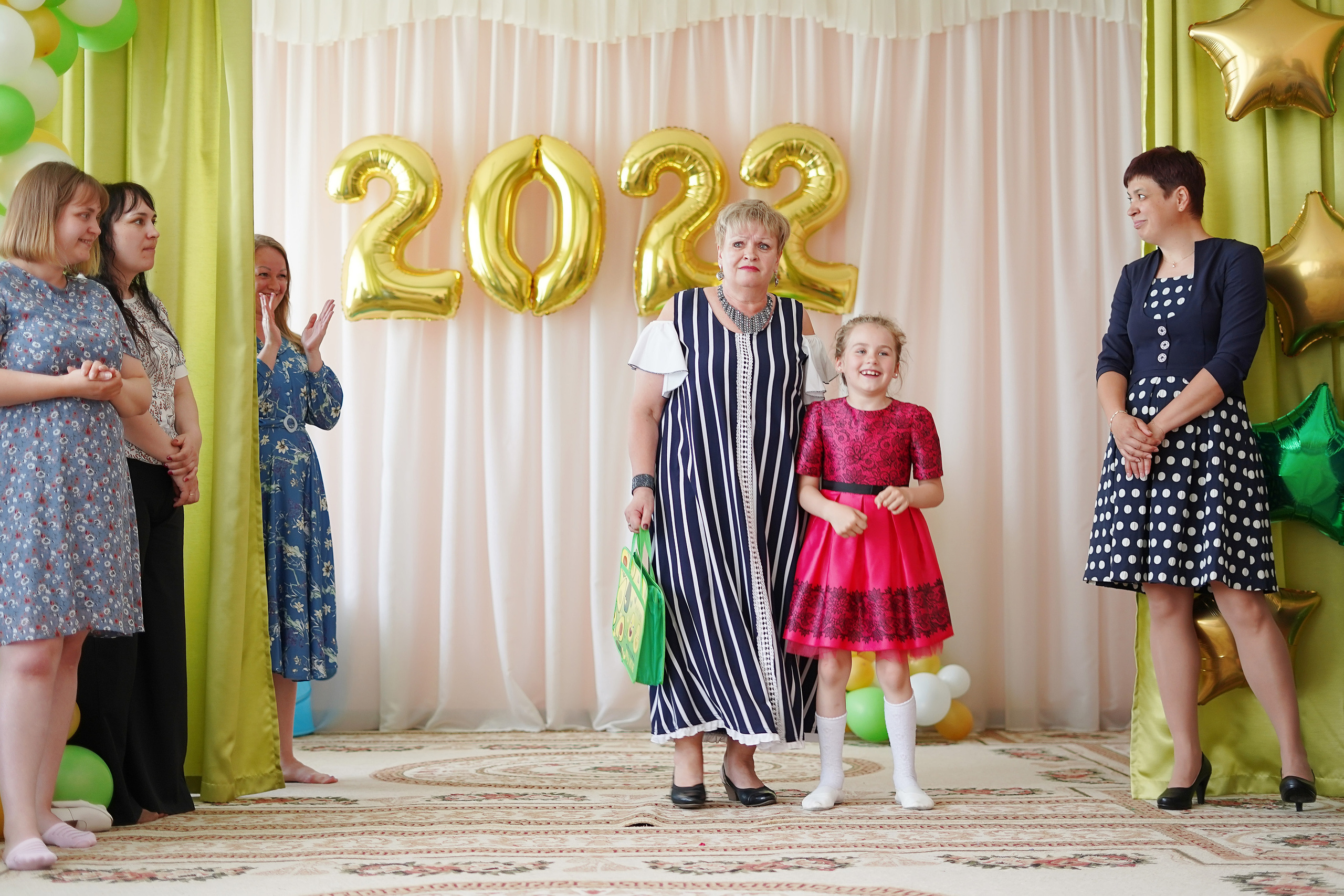 Фотосъемка видеосъёмка фотограф видеооператор новогодних утренников  в. Фотограф, видеооператор Нина Коршунова